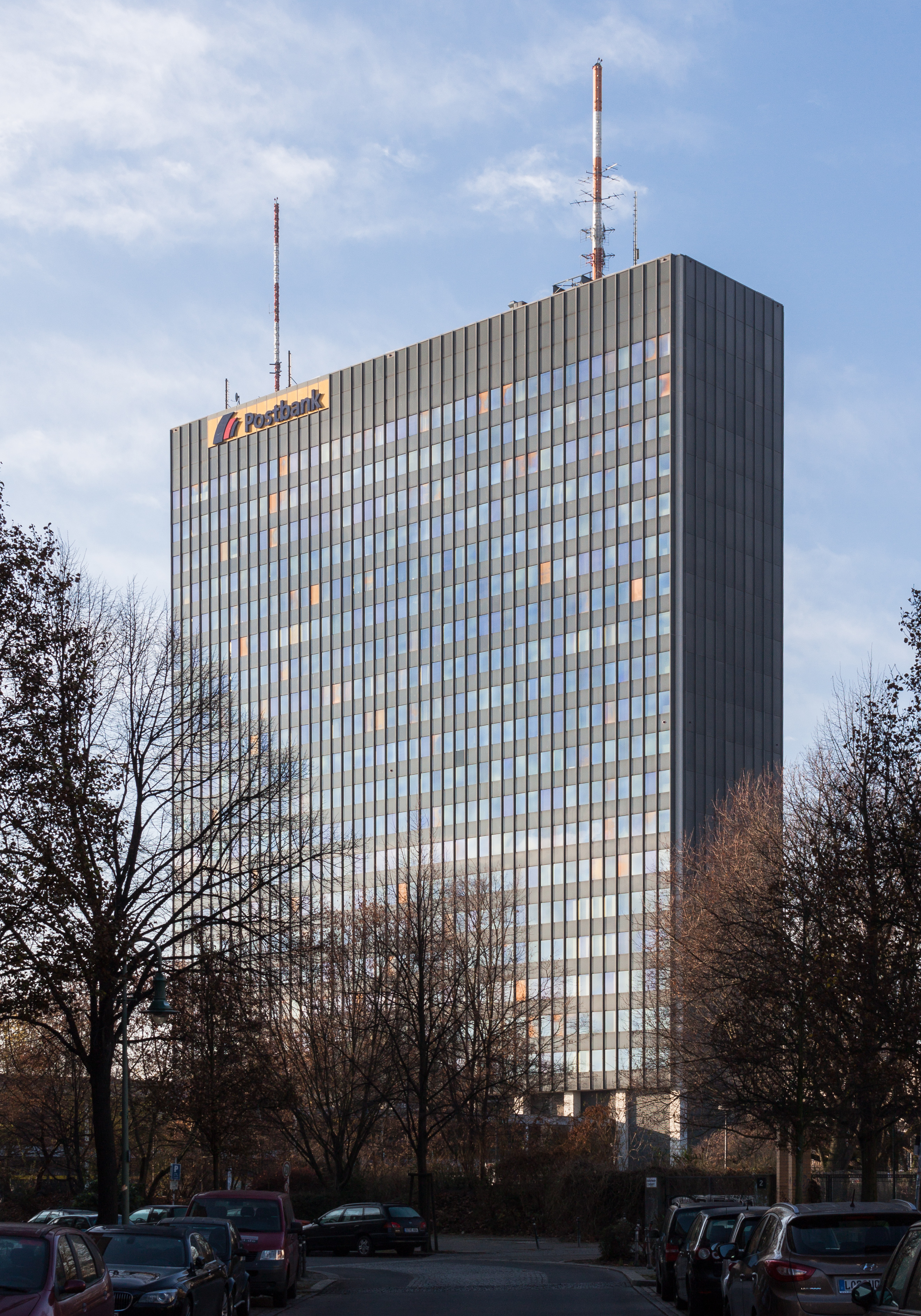 141209 Postbank-Hochhaus (Berlin)