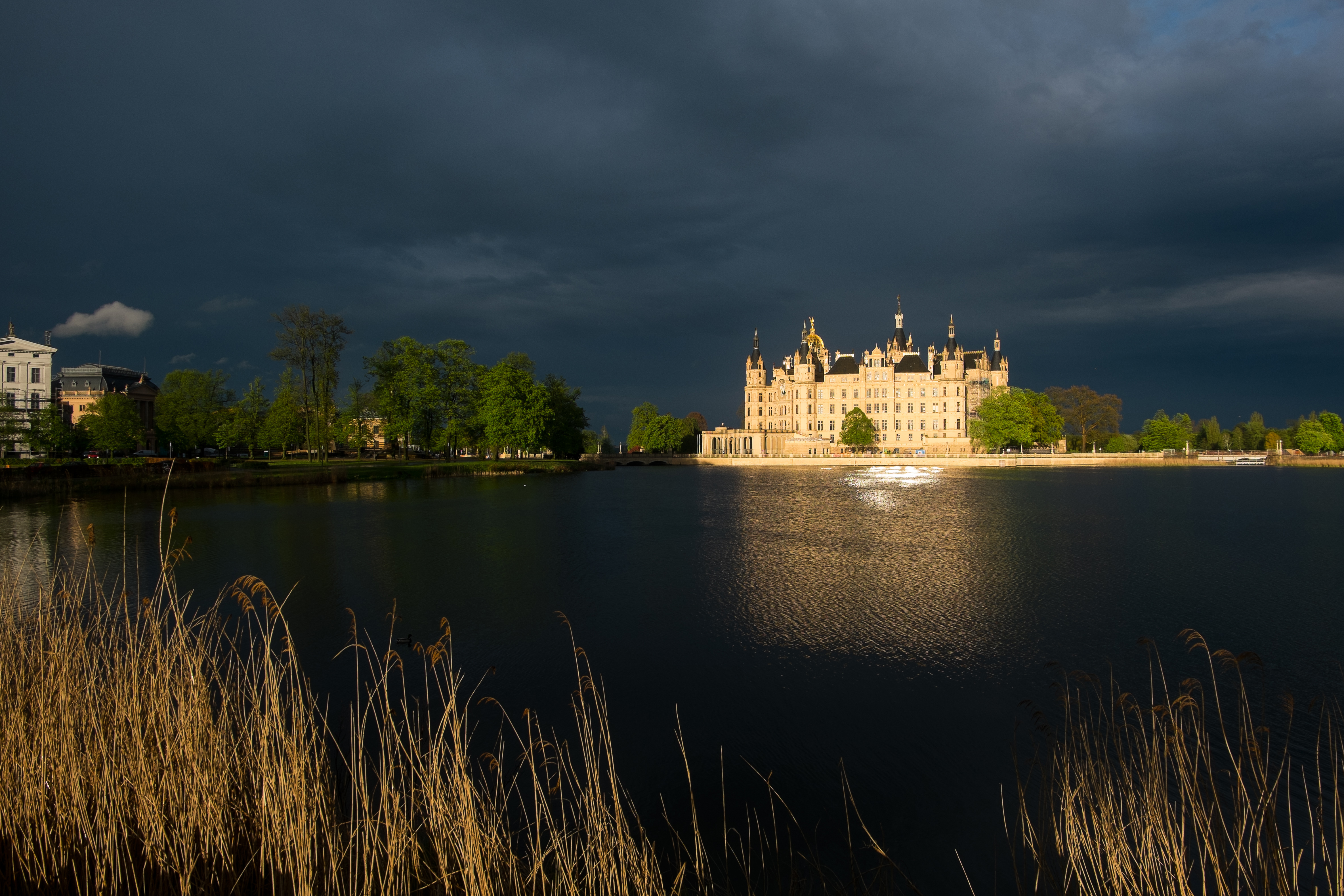 15-05-05-Schloß-Schwerin-RalfR-DSCF5191-2