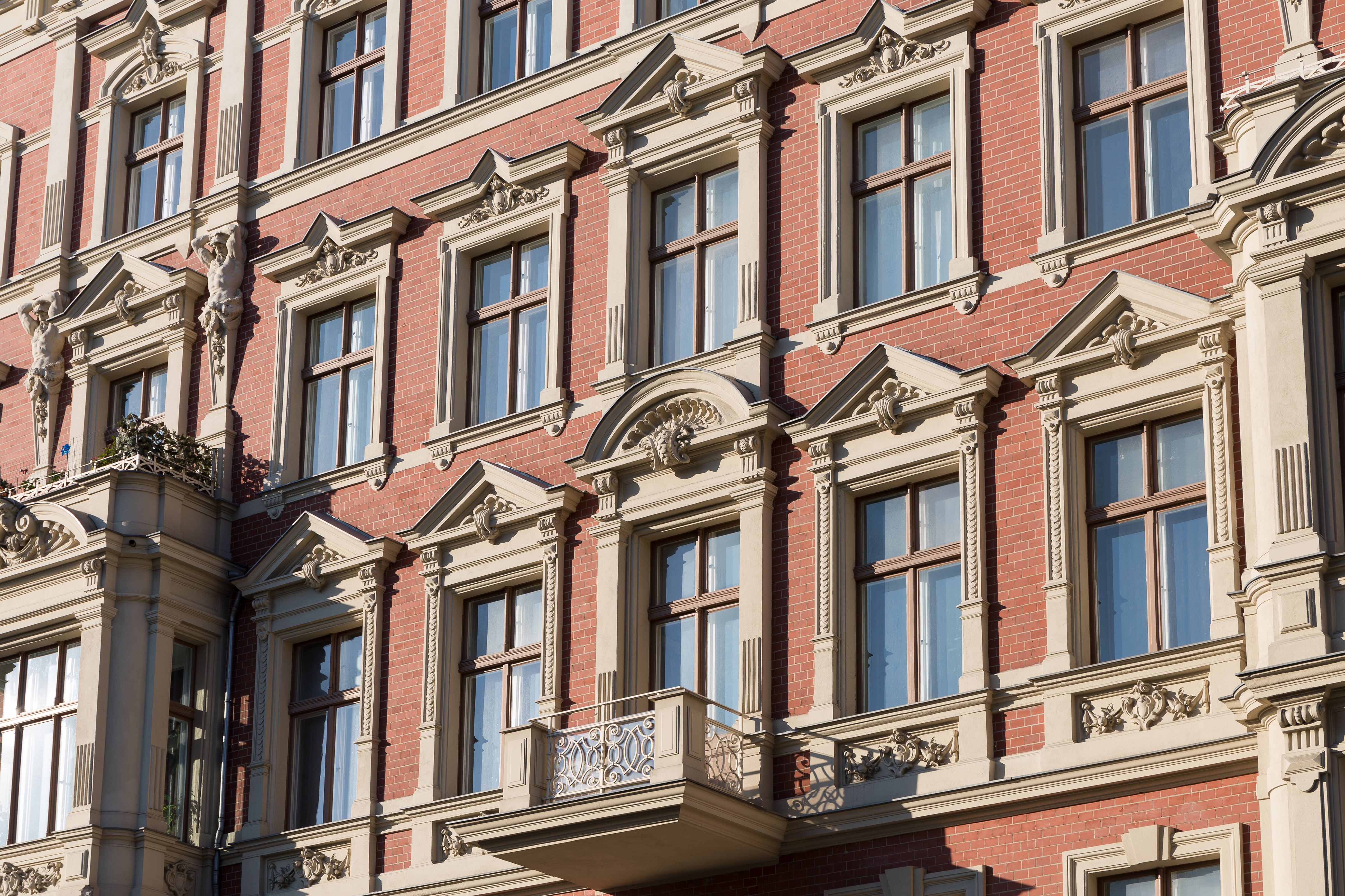 150502 Fassadendetail Schönhauser Allee 173