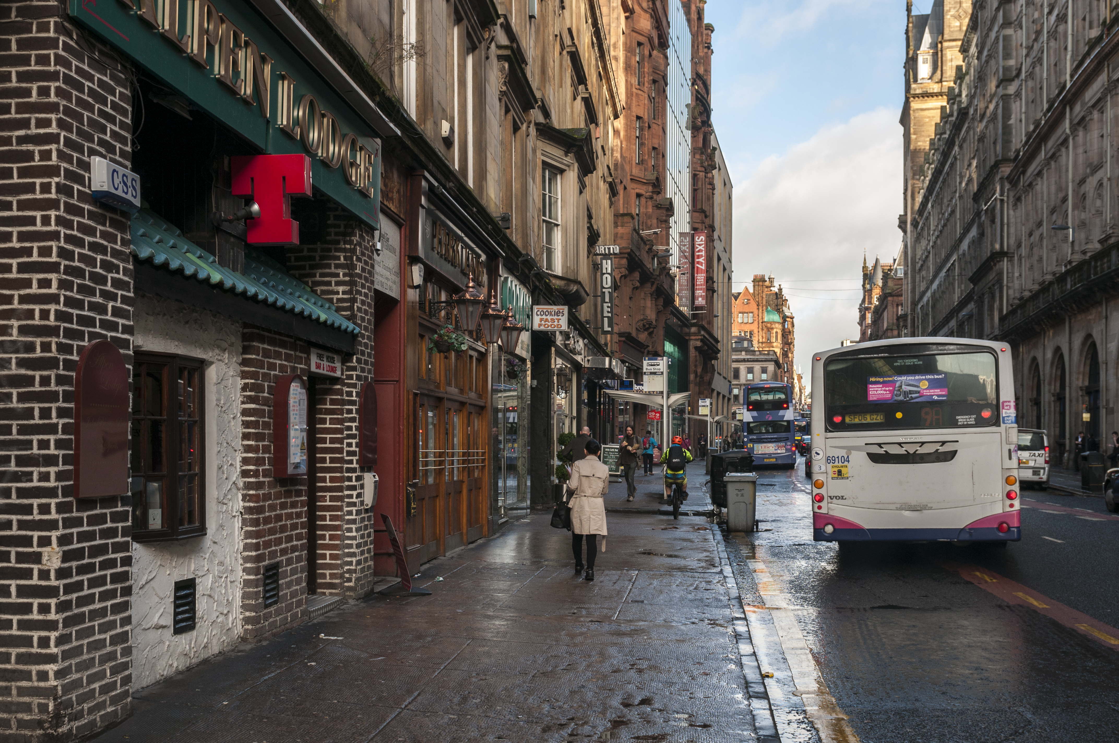 16-11-16-Glasgow street scene-RR2 7262