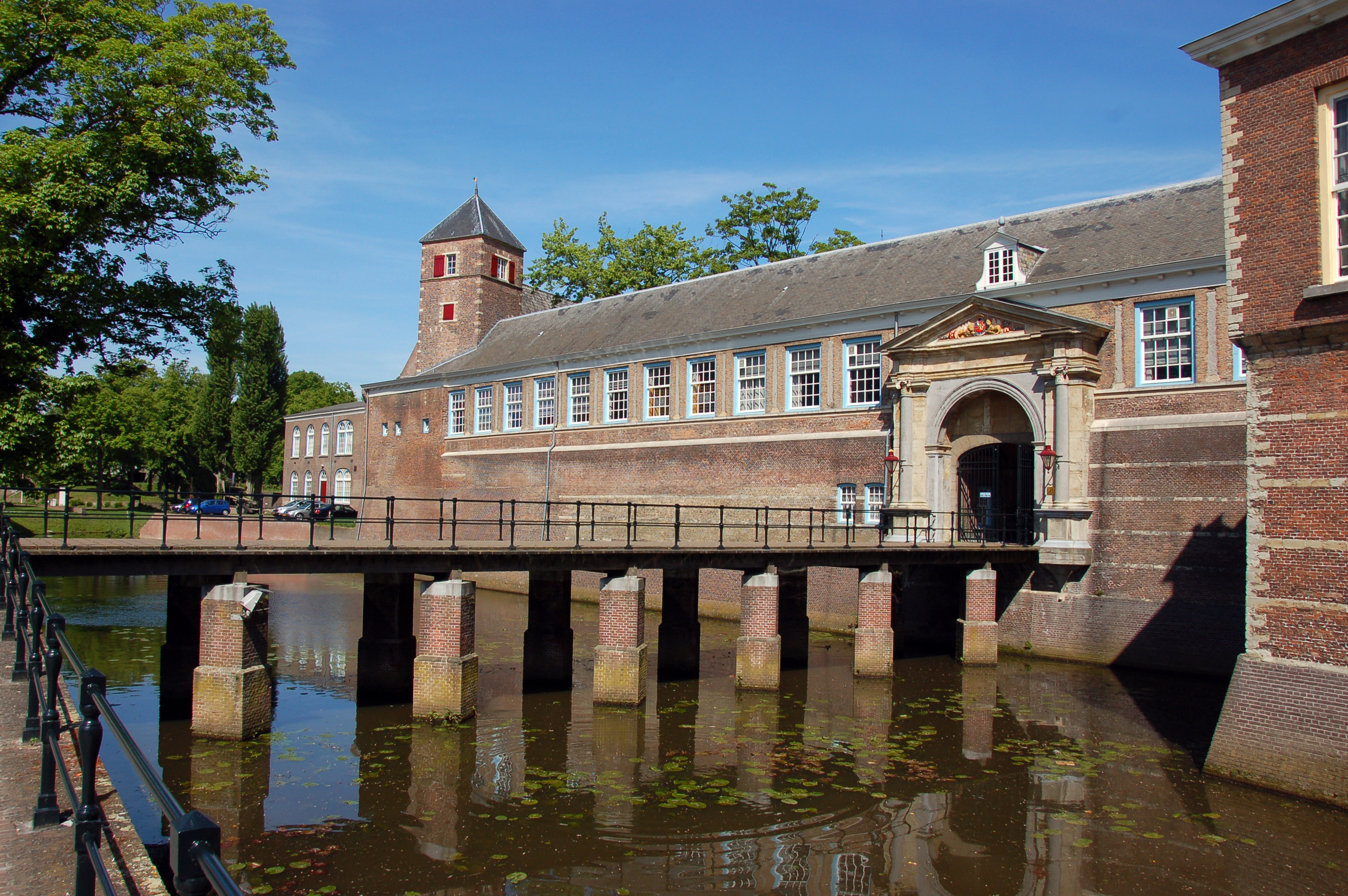 2010-05-22-breda-by-RalfR-23