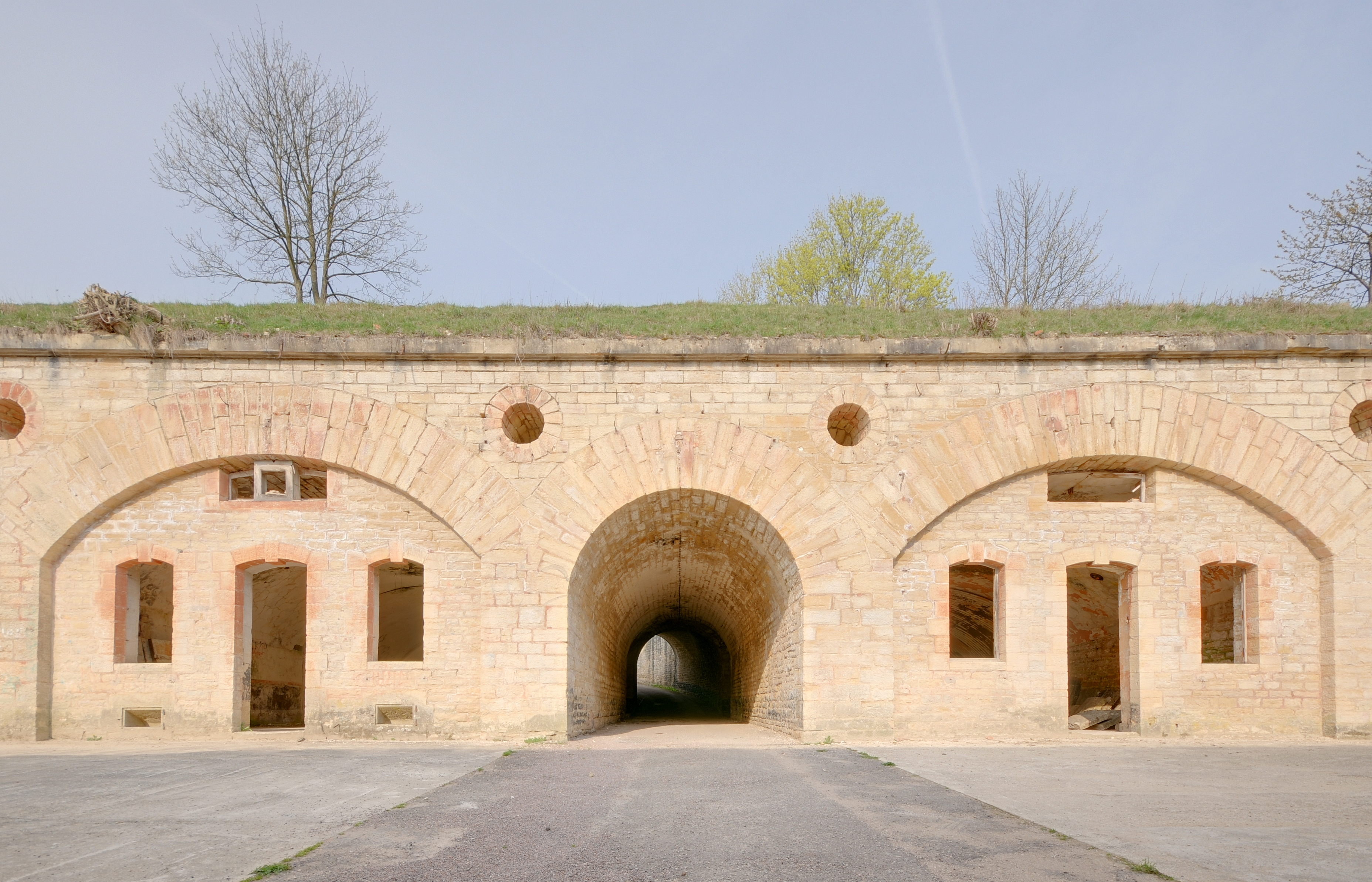 2011-04-03-fort-motte-giron-03