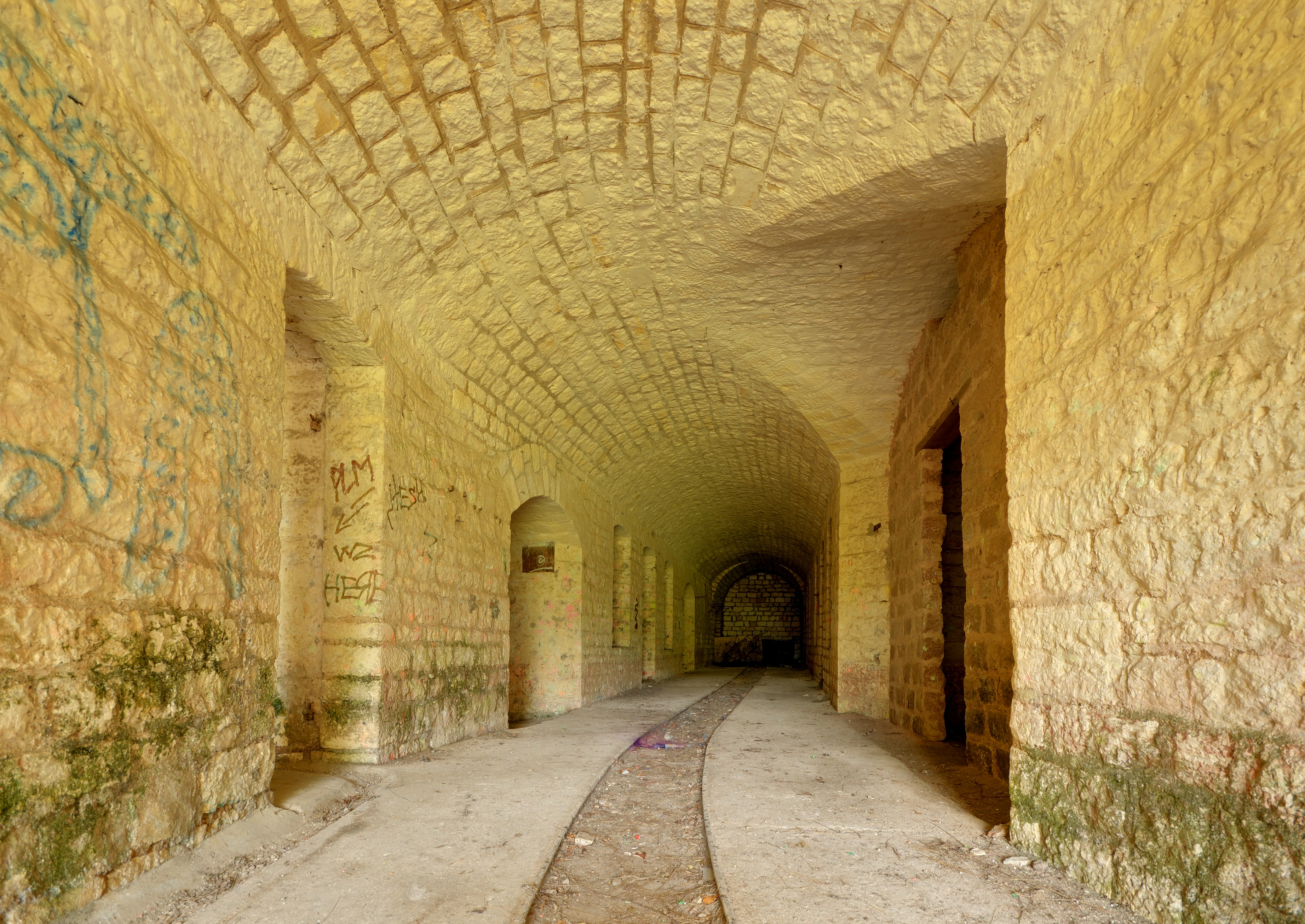 2011-04-21-fort-bois-d-oye-7