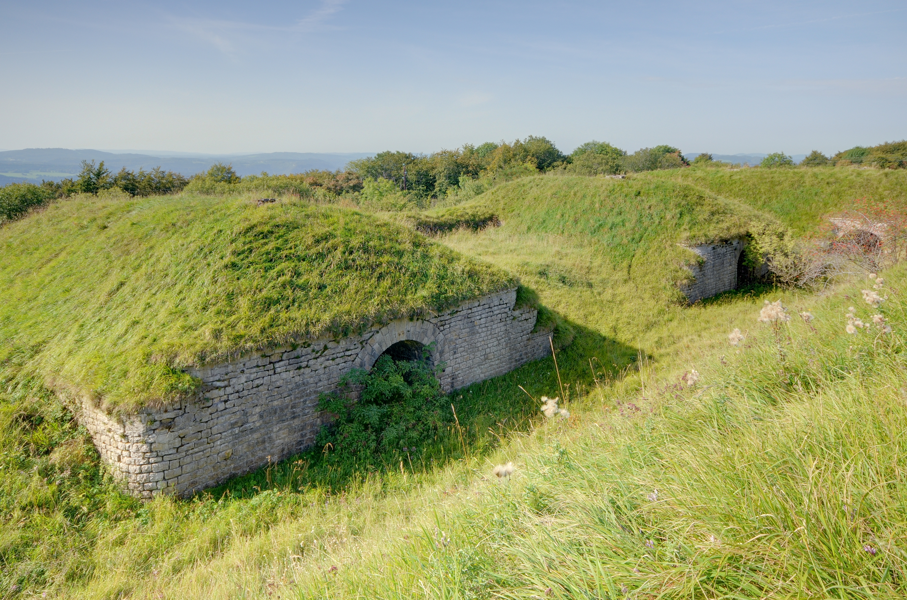2011-09-03 10-15-59-fort-lomont