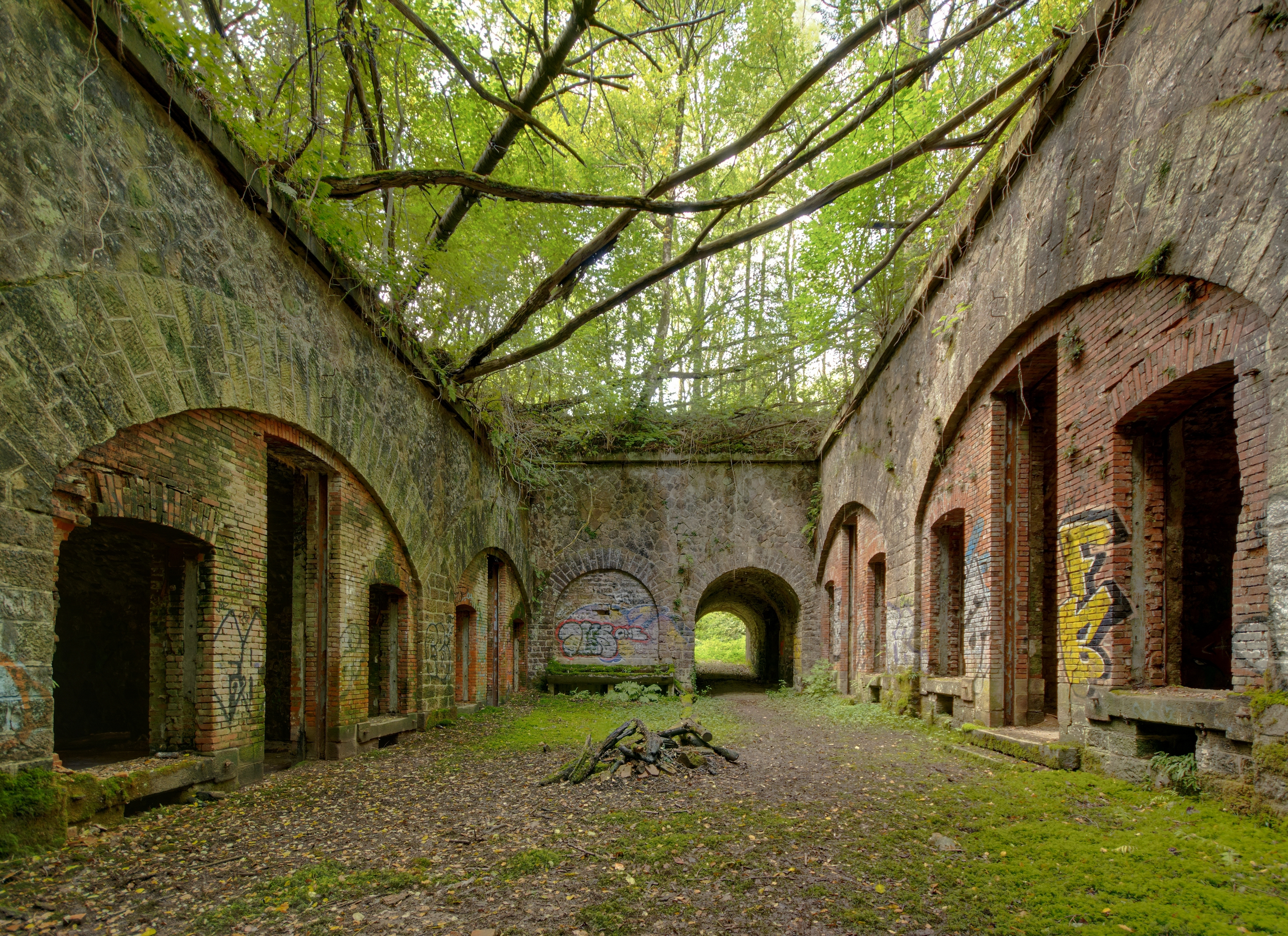 2011-09-18 16-05-35-fort-arches