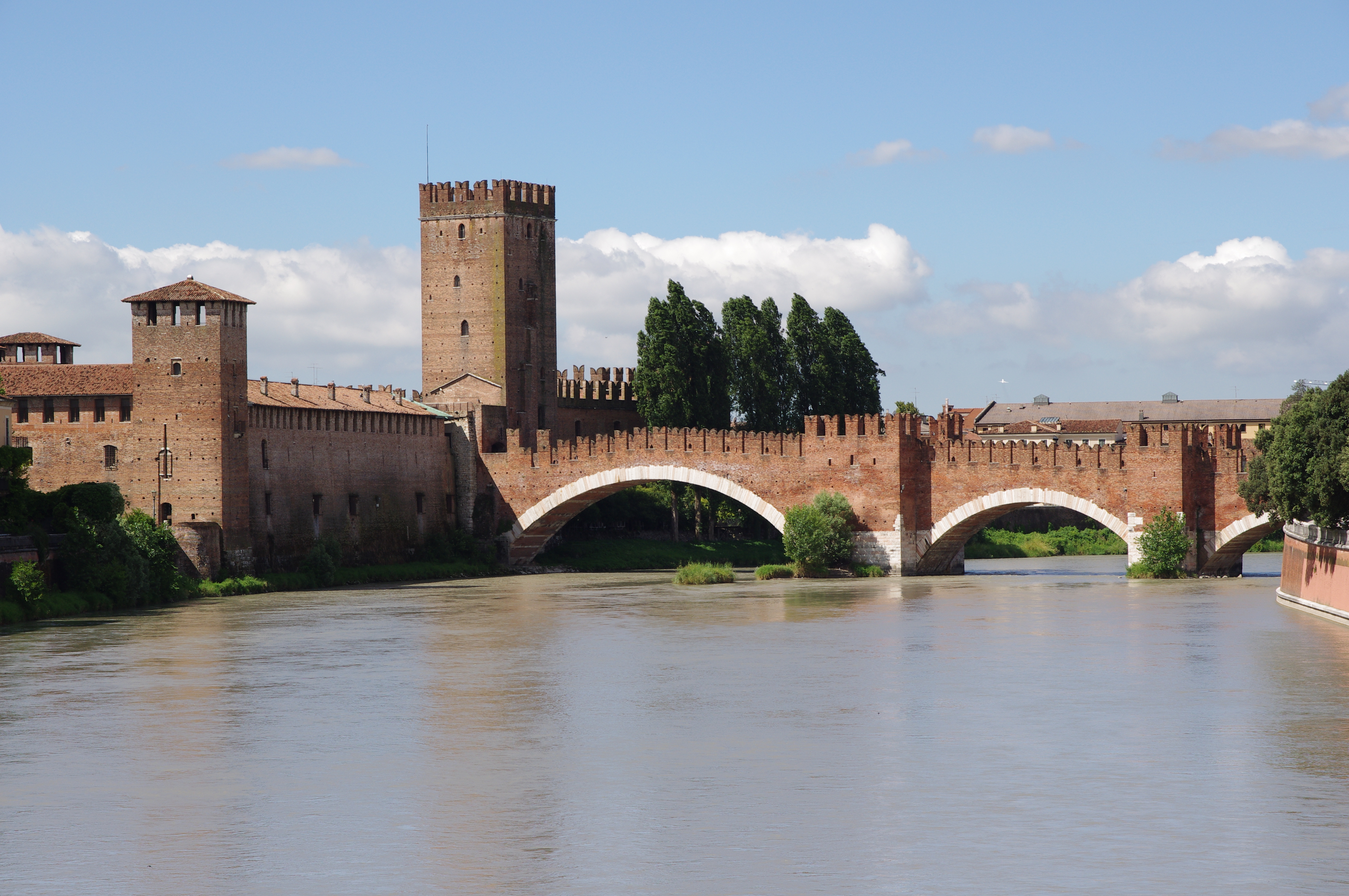 20110720 Verona Ponte Scaligero 3242
