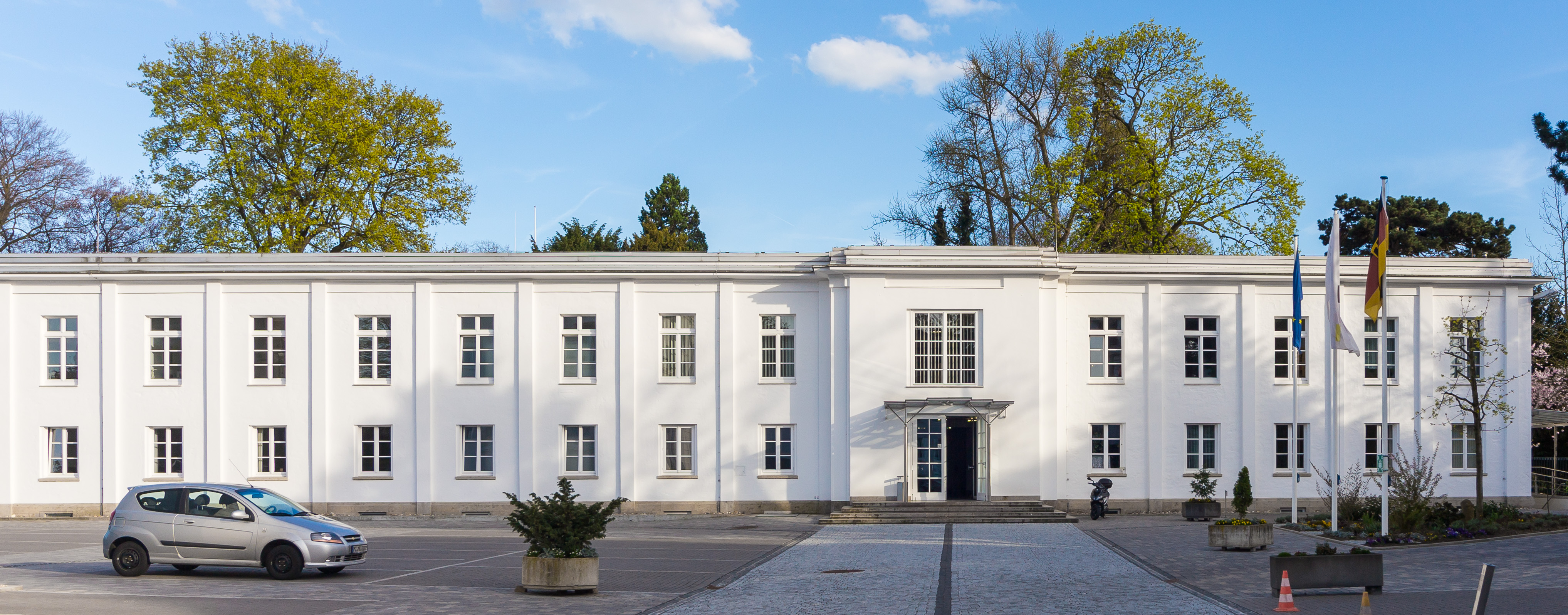 2013-04-18 Kaiser-Friedrich-Straße 16, Bonn IMG 0014