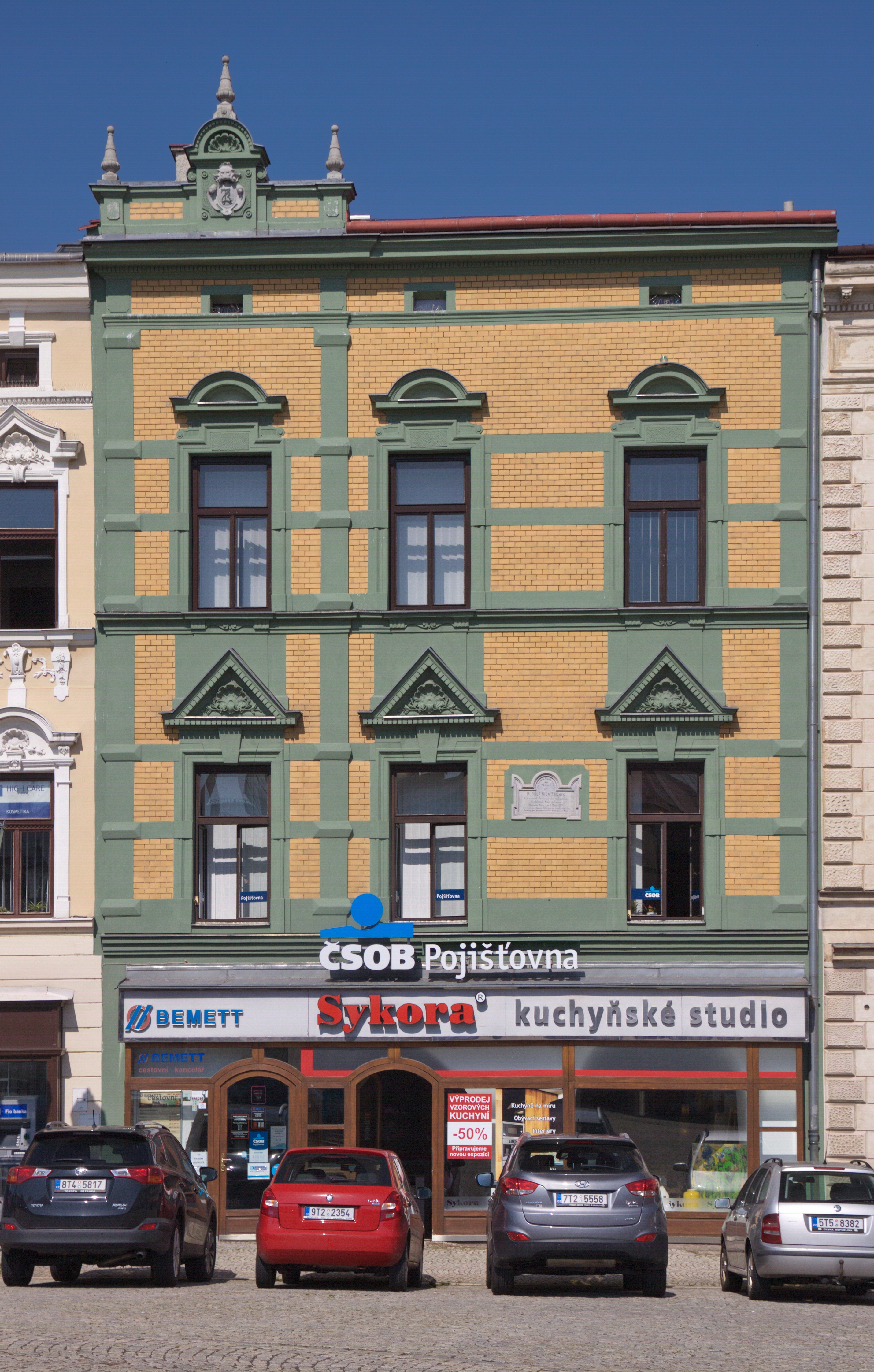 2014 Frydek-Mistek, Kamienica, Zámecké náměstí 41, 02