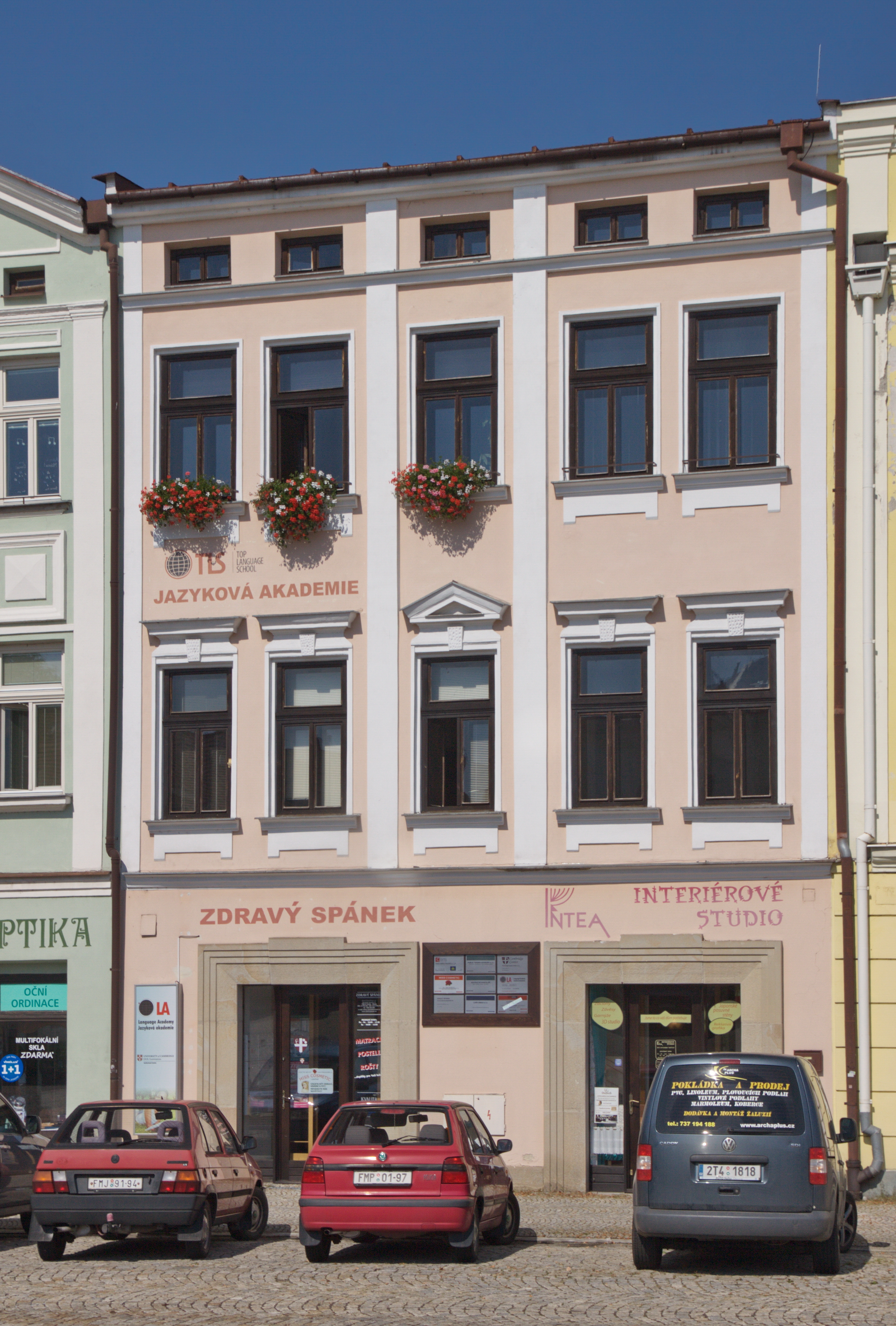 2014 Frydek-Mistek, Kamienica, Zámecké náměstí 47, 01