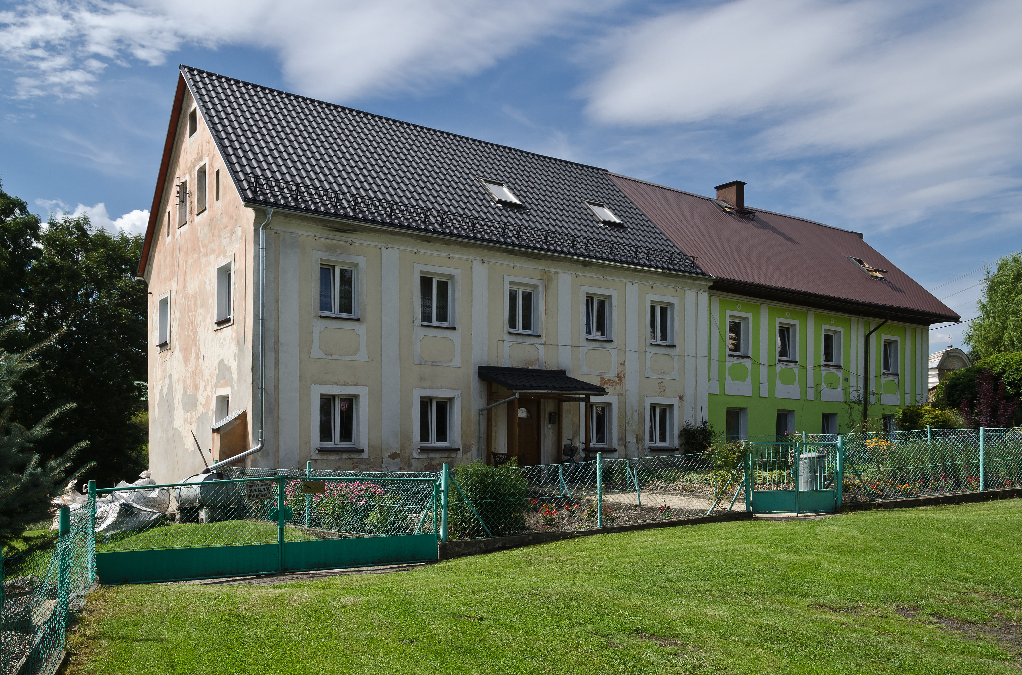 2014 Gorzanów, ul. Kłodzka 1 02