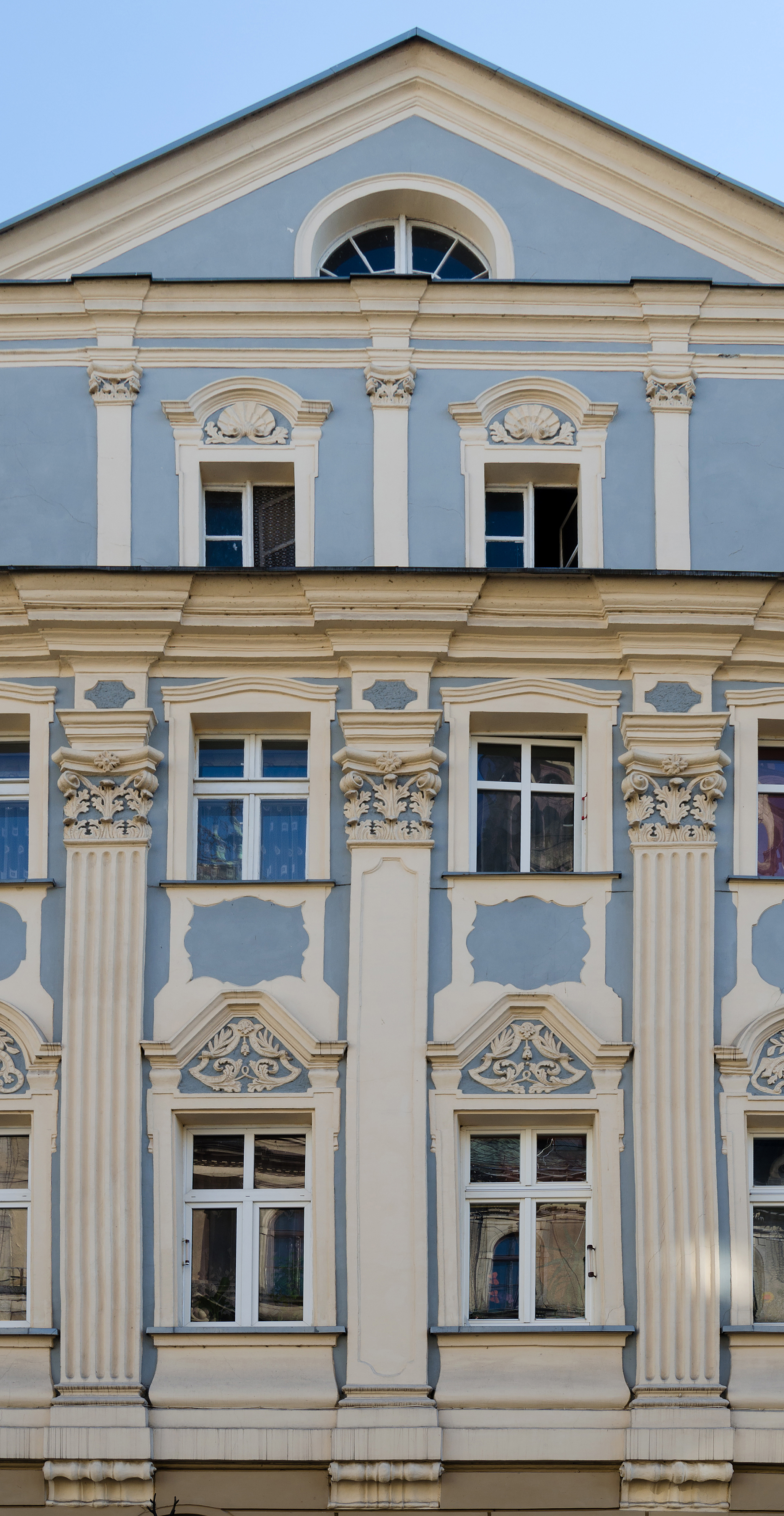 2014 Kłodzko, pl. Chrobrego 5 07