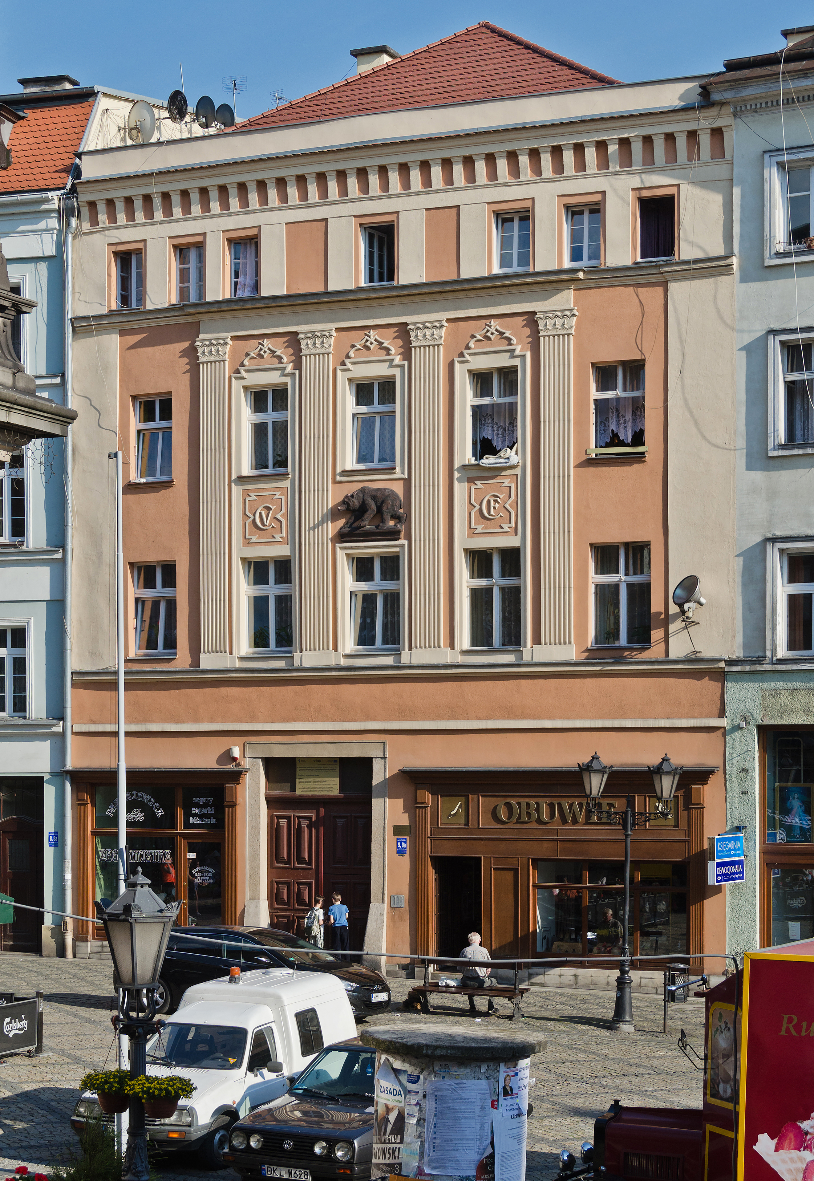 2014 Kłodzko, pl. Chrobrego 9 01