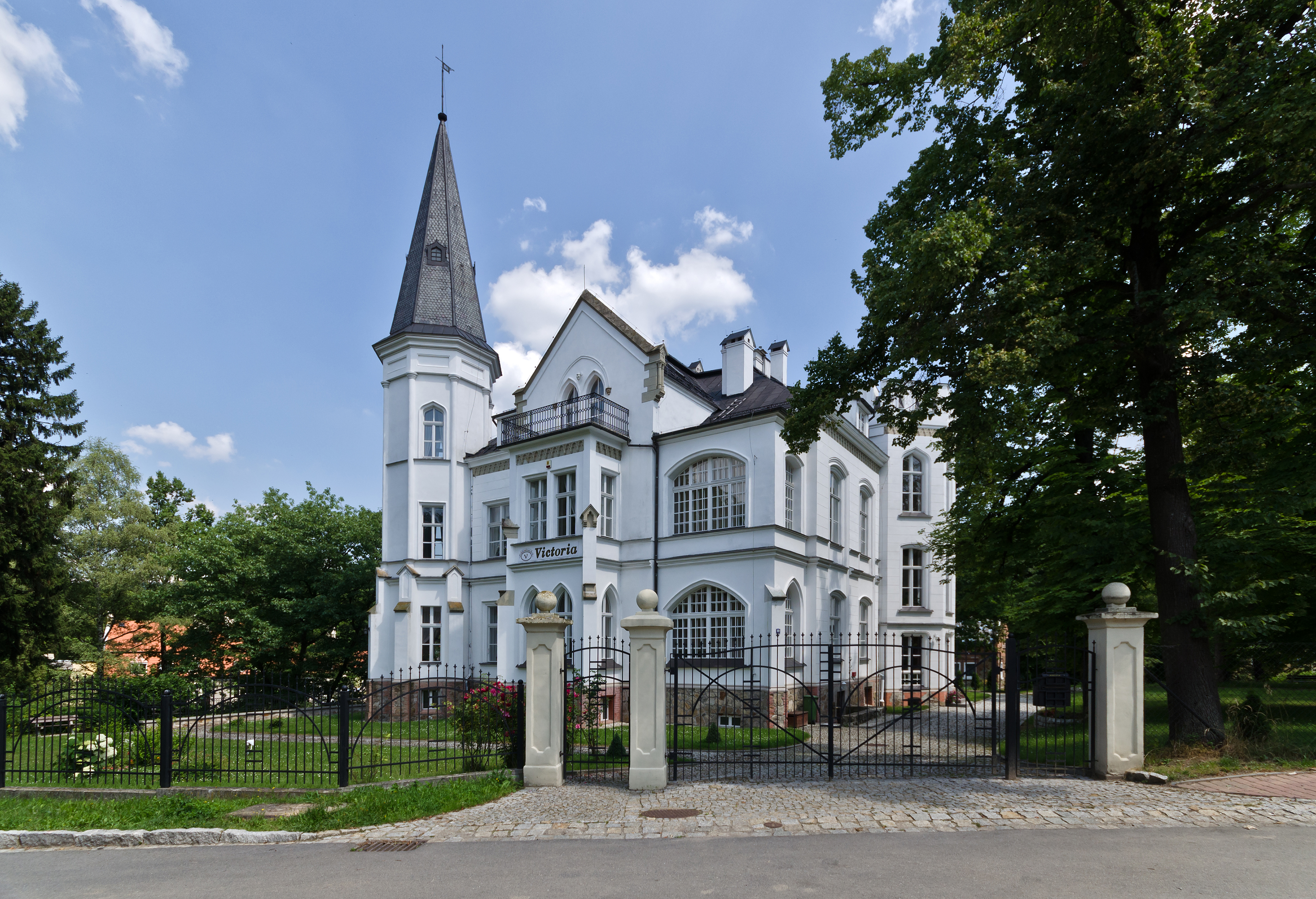 2014 Lądek-Zdrój ul. Spacerowa 10 02