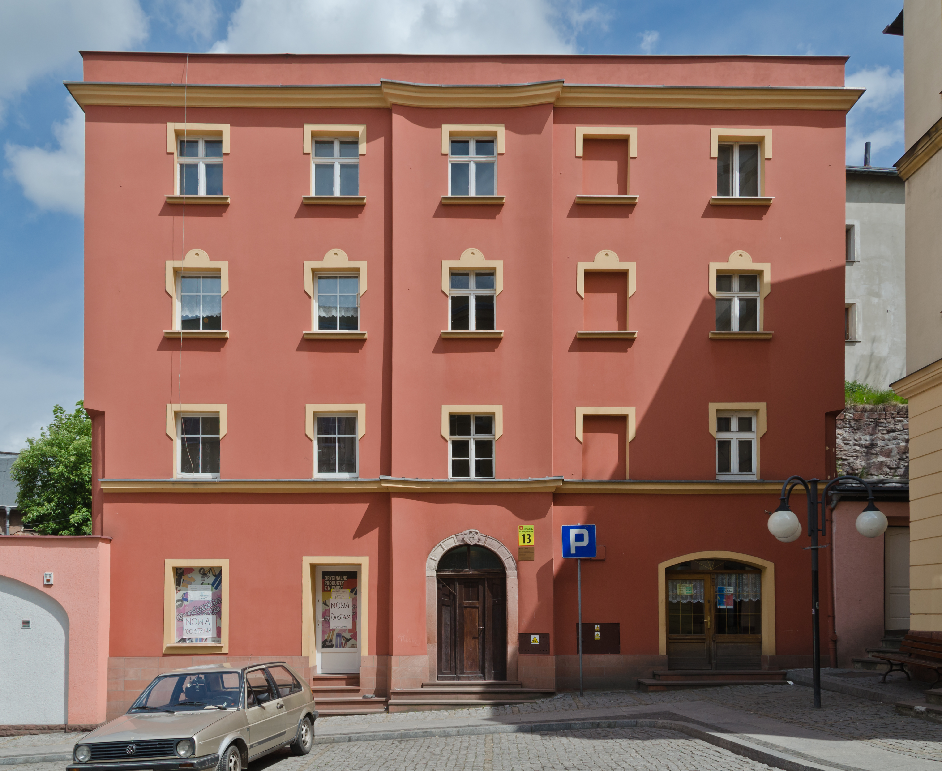 2014 Nowa Ruda, ul. Podjazdowa 01