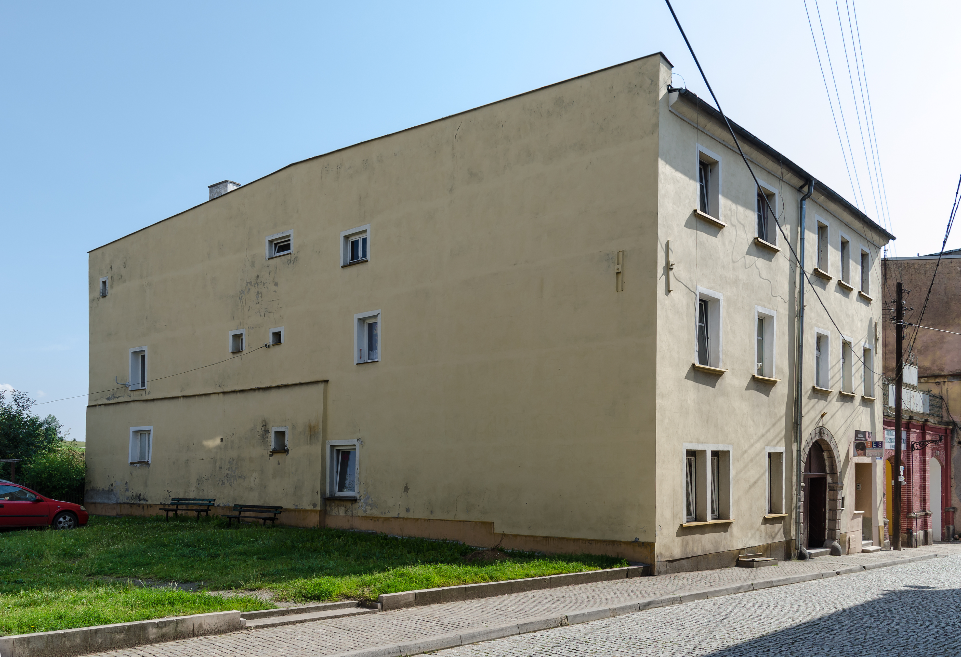 2014 Radków, ul. Grunwaldzka 1 02