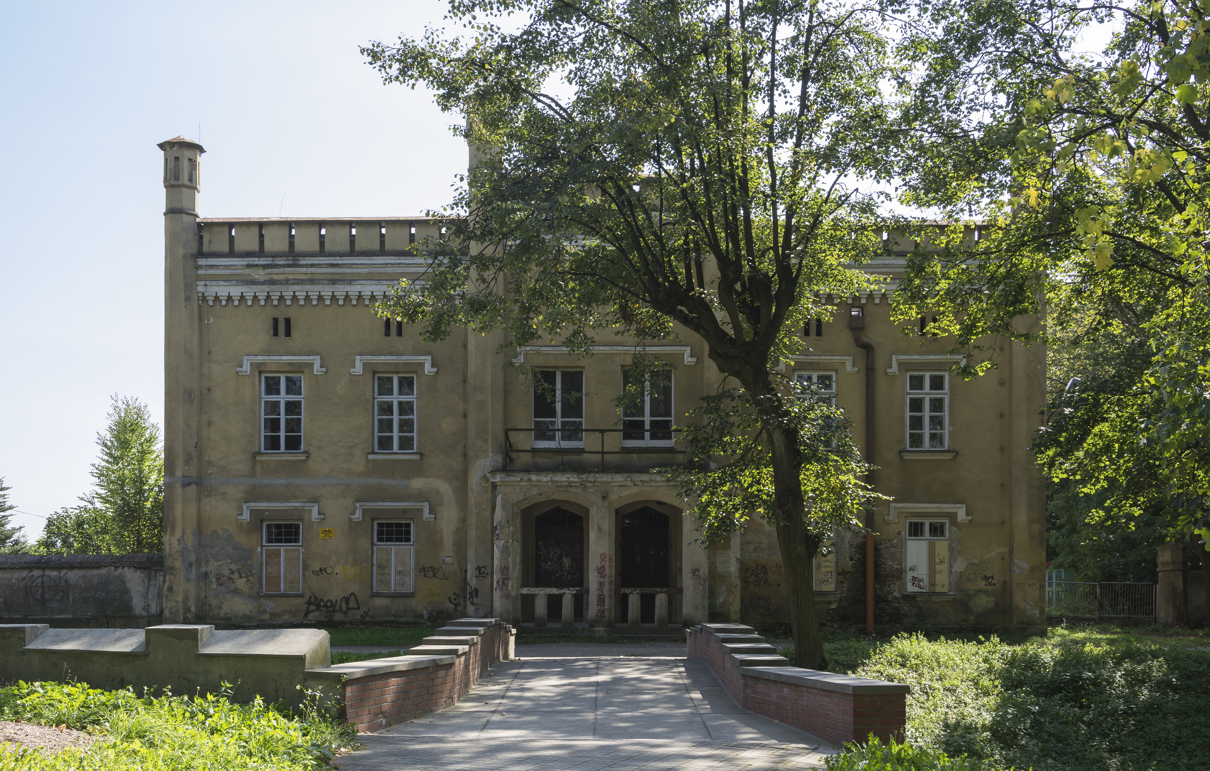 2014 Tarnobrzeg, Zamek Tarnowskich, lodownia, 01
