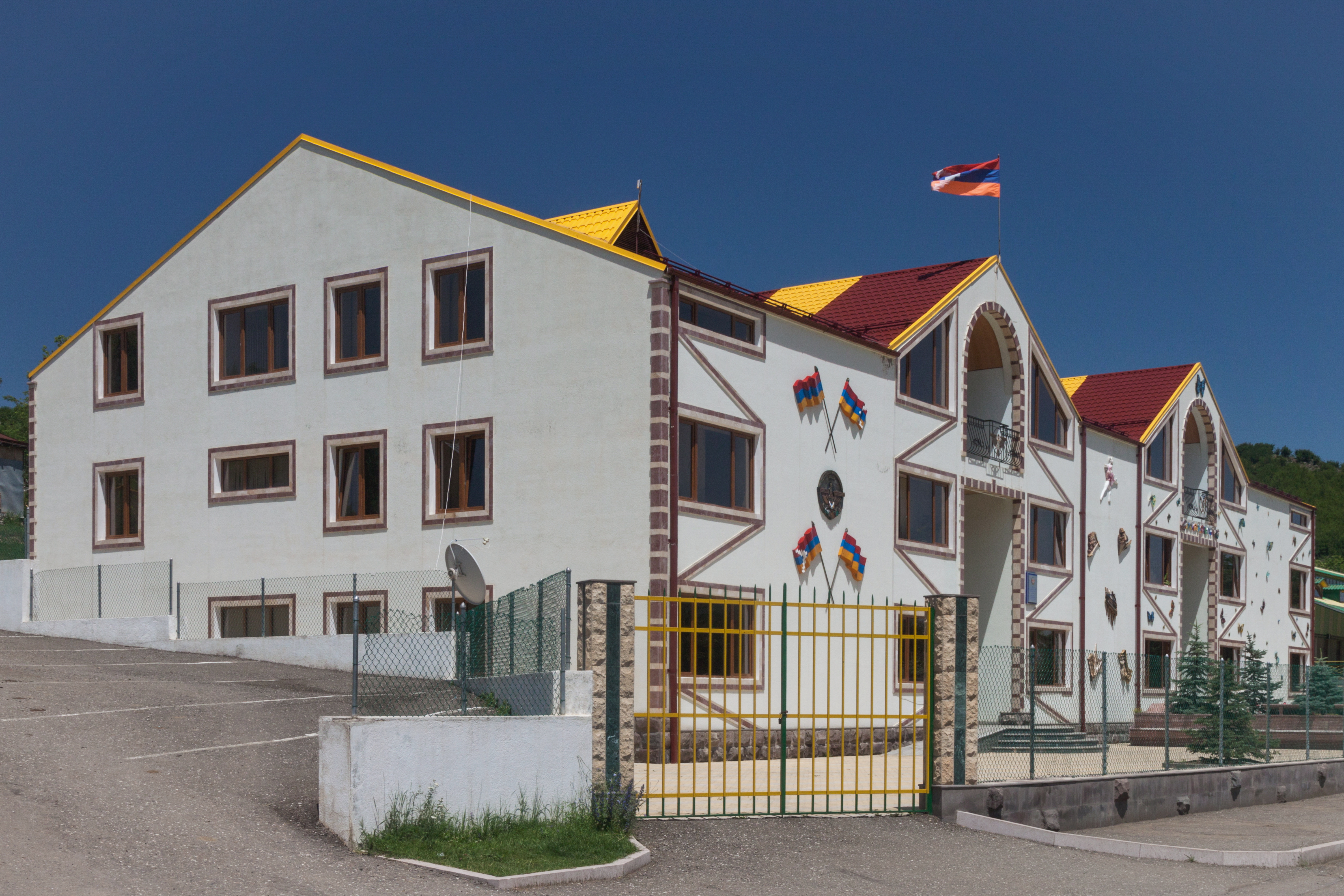 2014 Wank, Szkoła (01)