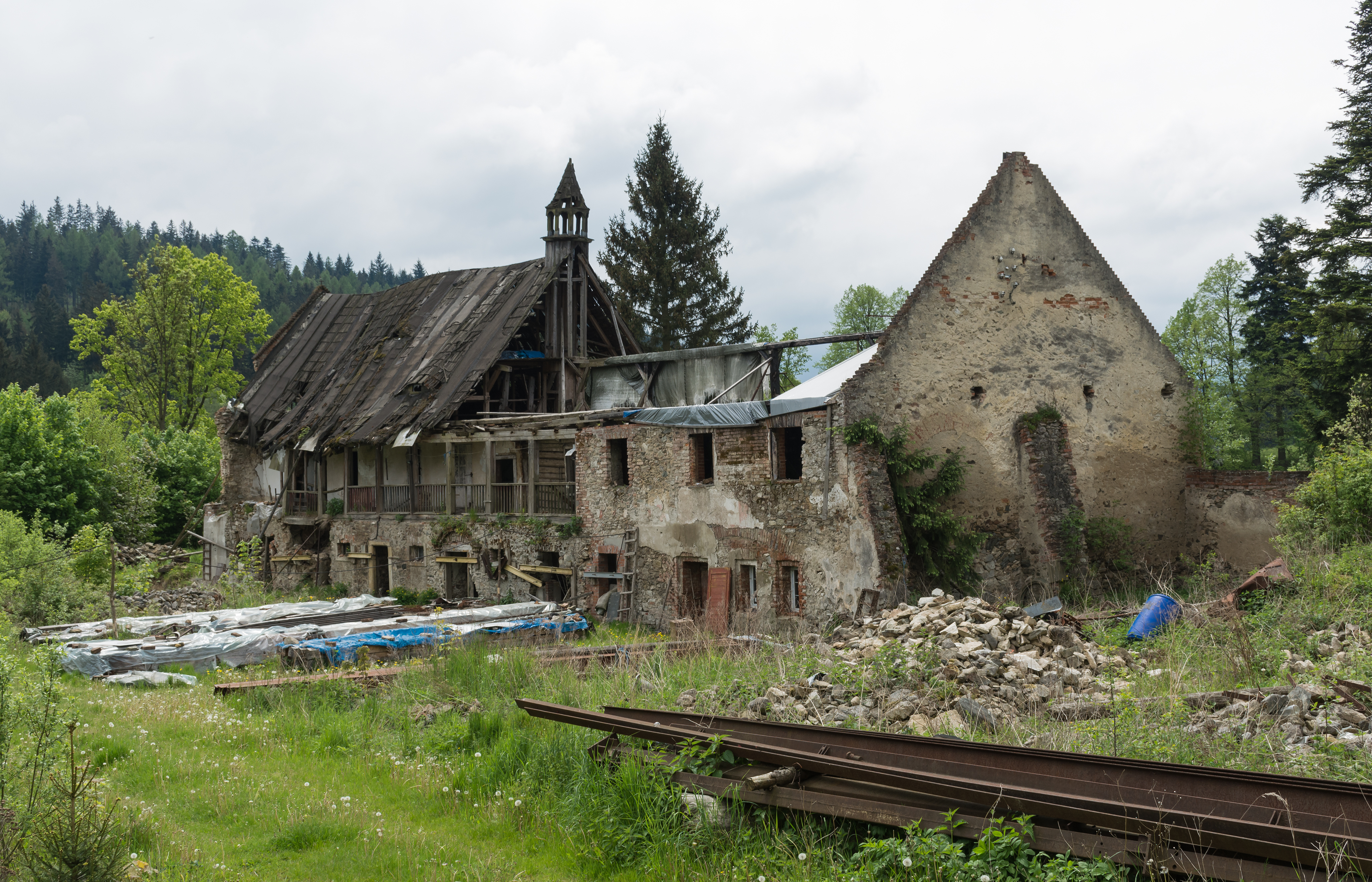 2015 Dwór w Orłowcu 01