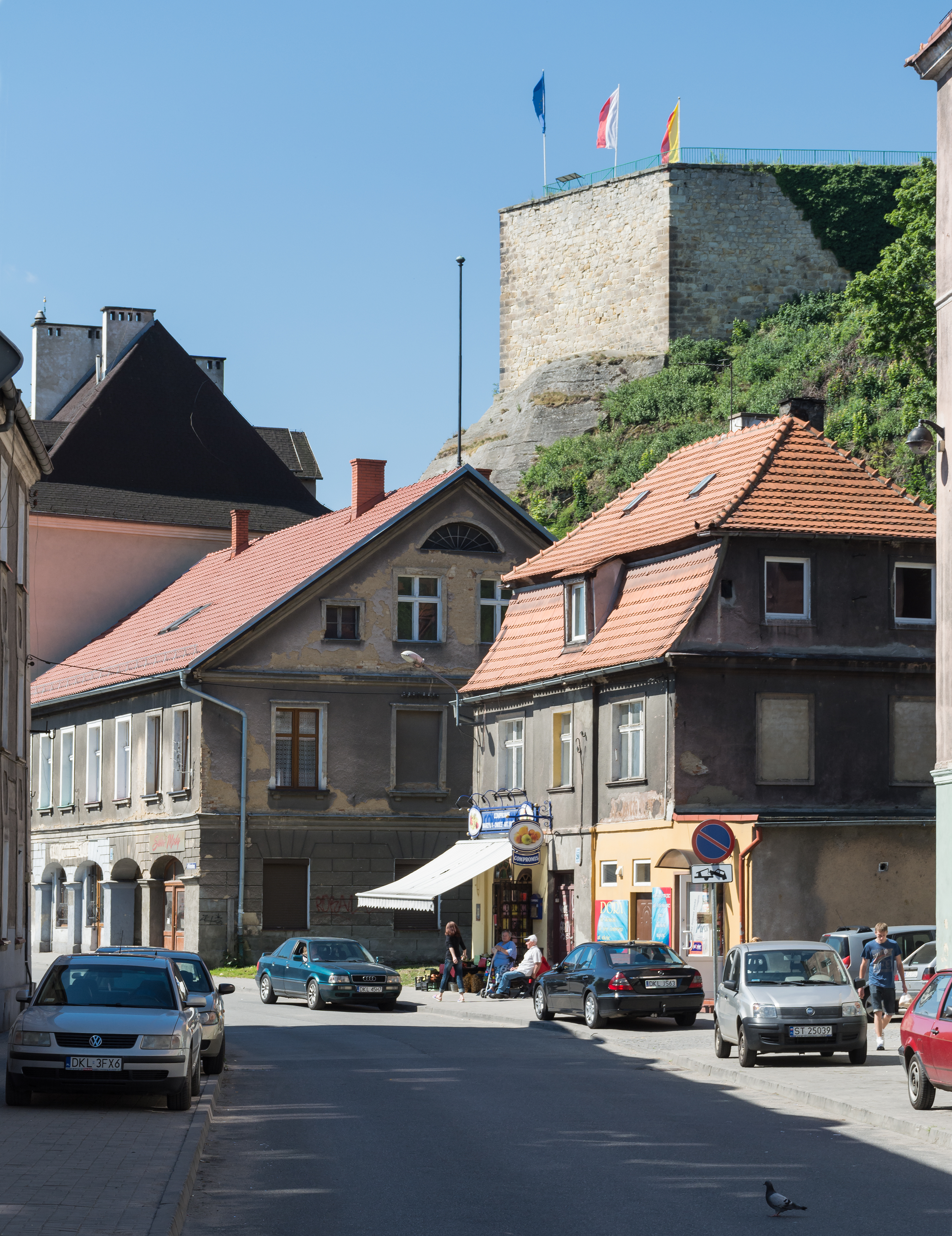 2015 Kłodzko, ul. Łukasińskiego 01