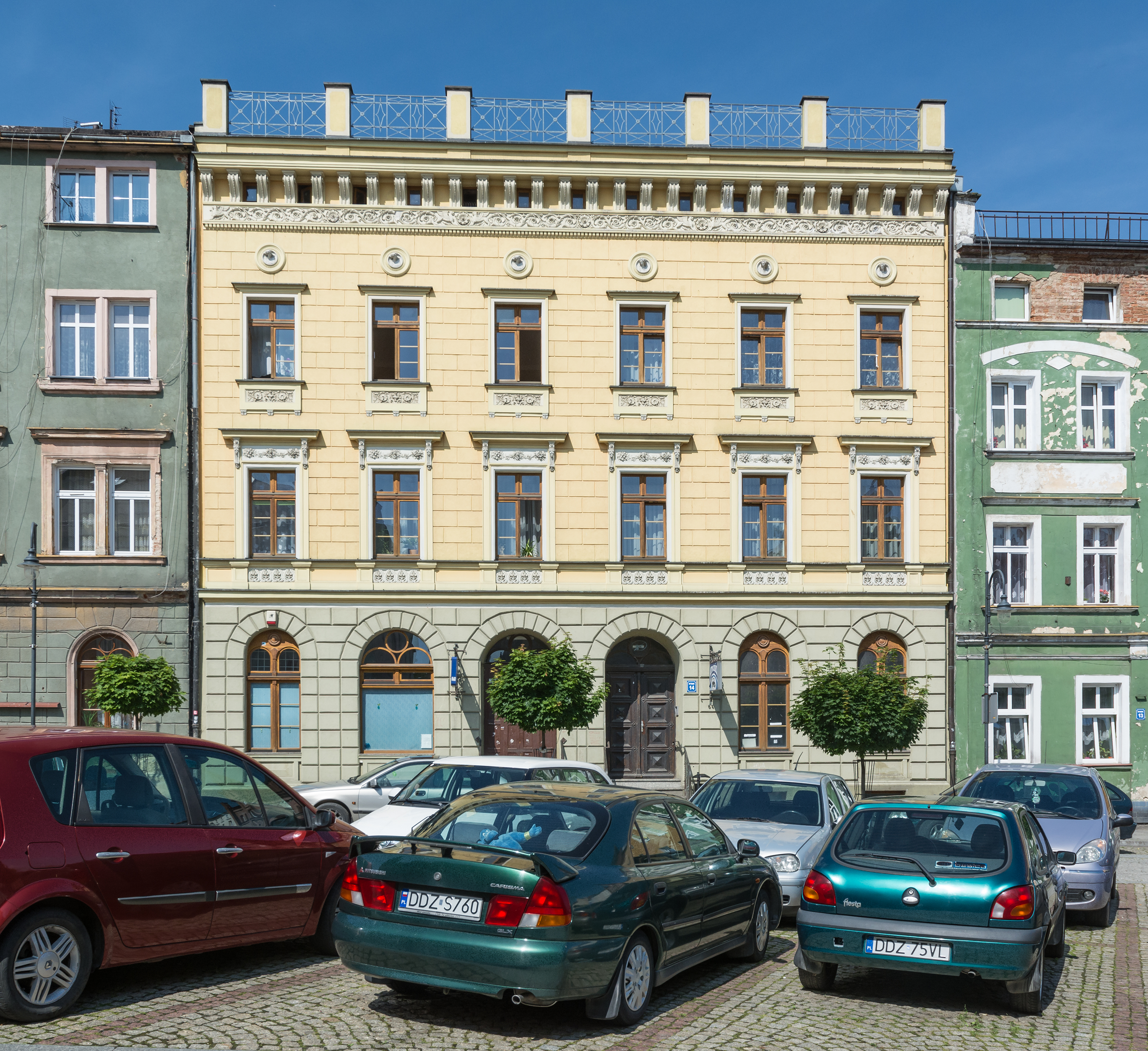 2016 Niemcza, pl. Rynek 14 01