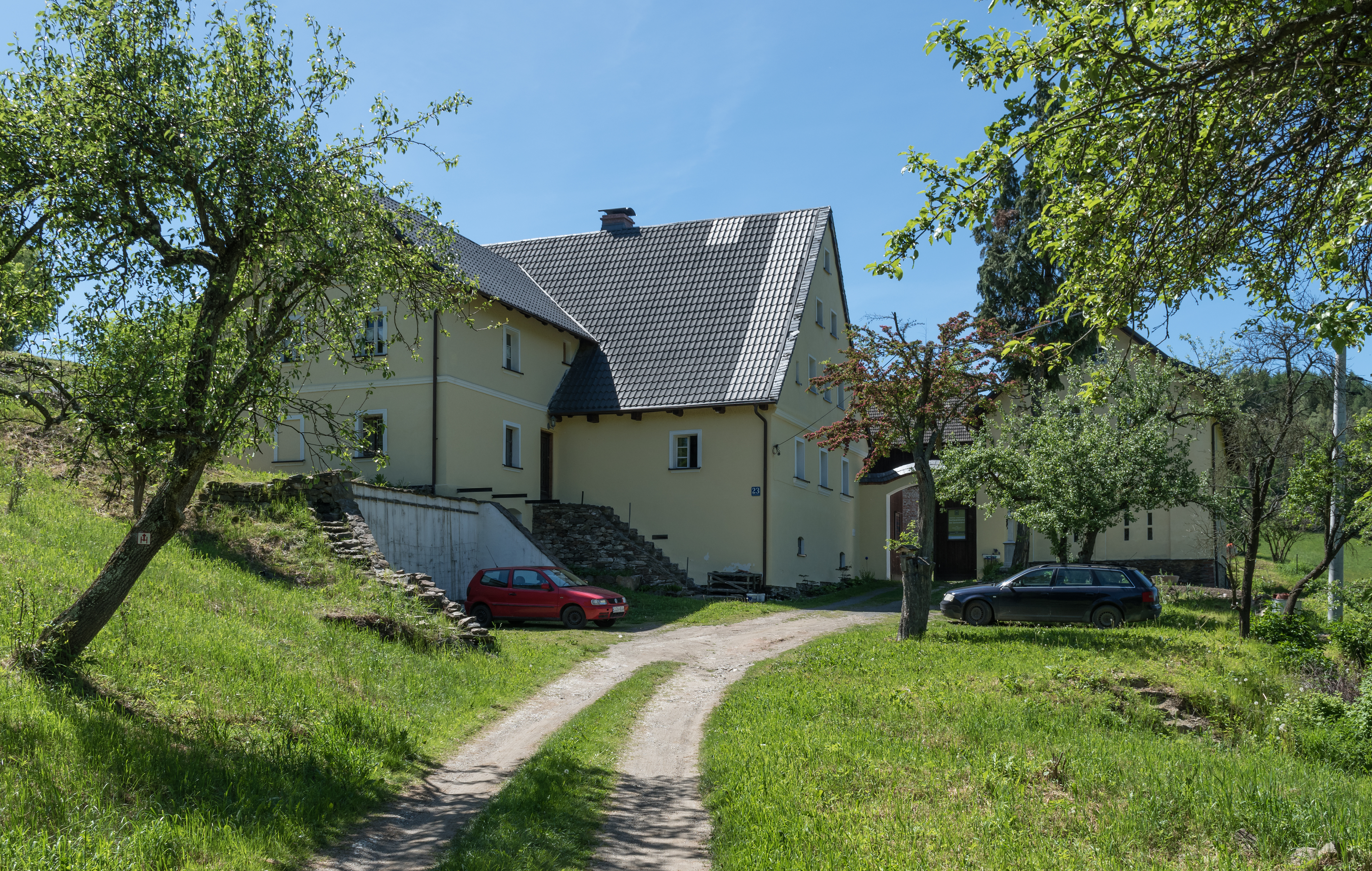2017 Dom nr 23 w Kątach Bystrzyckich