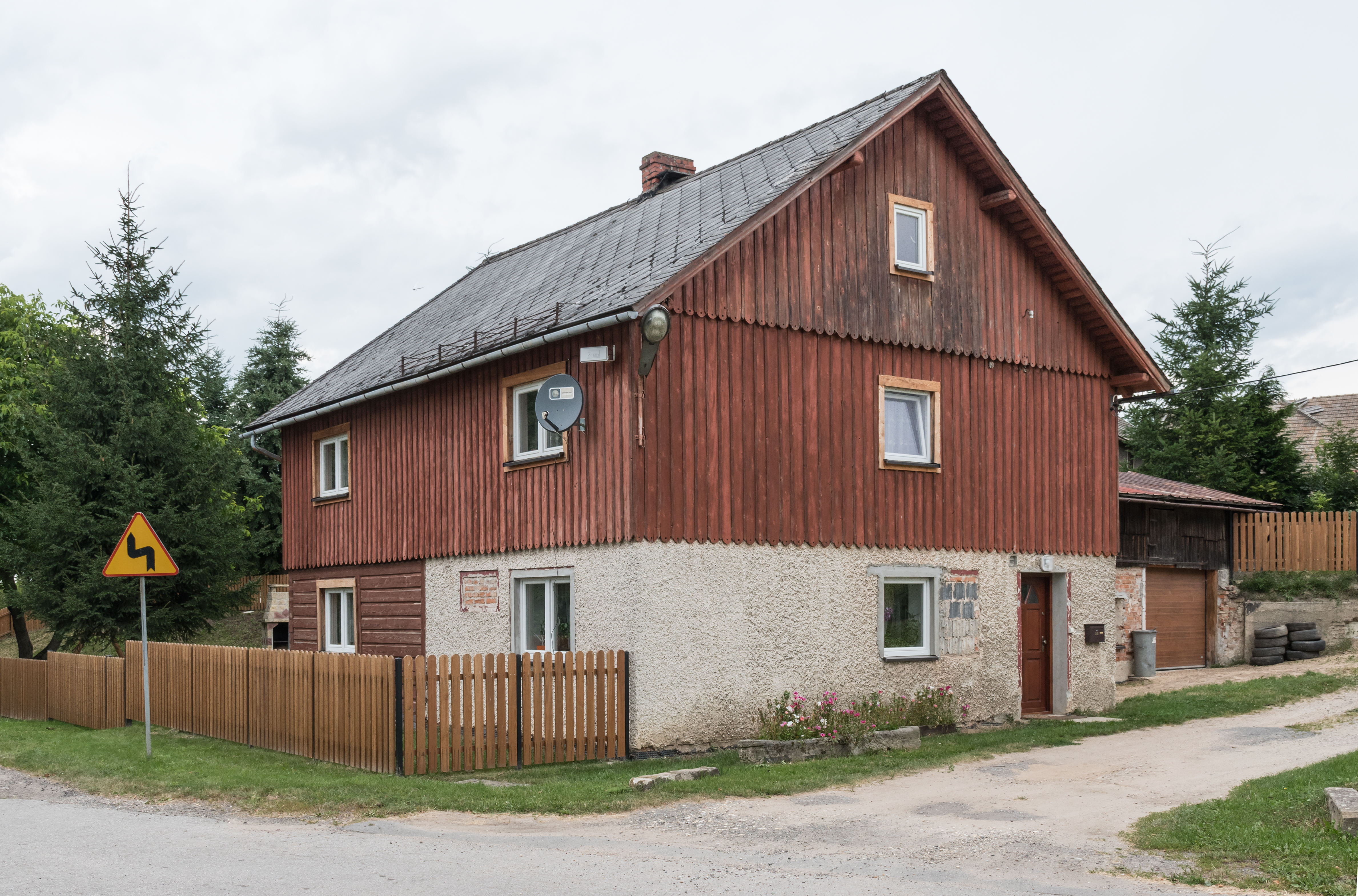 2017 Dom nr 28 w Gajniku