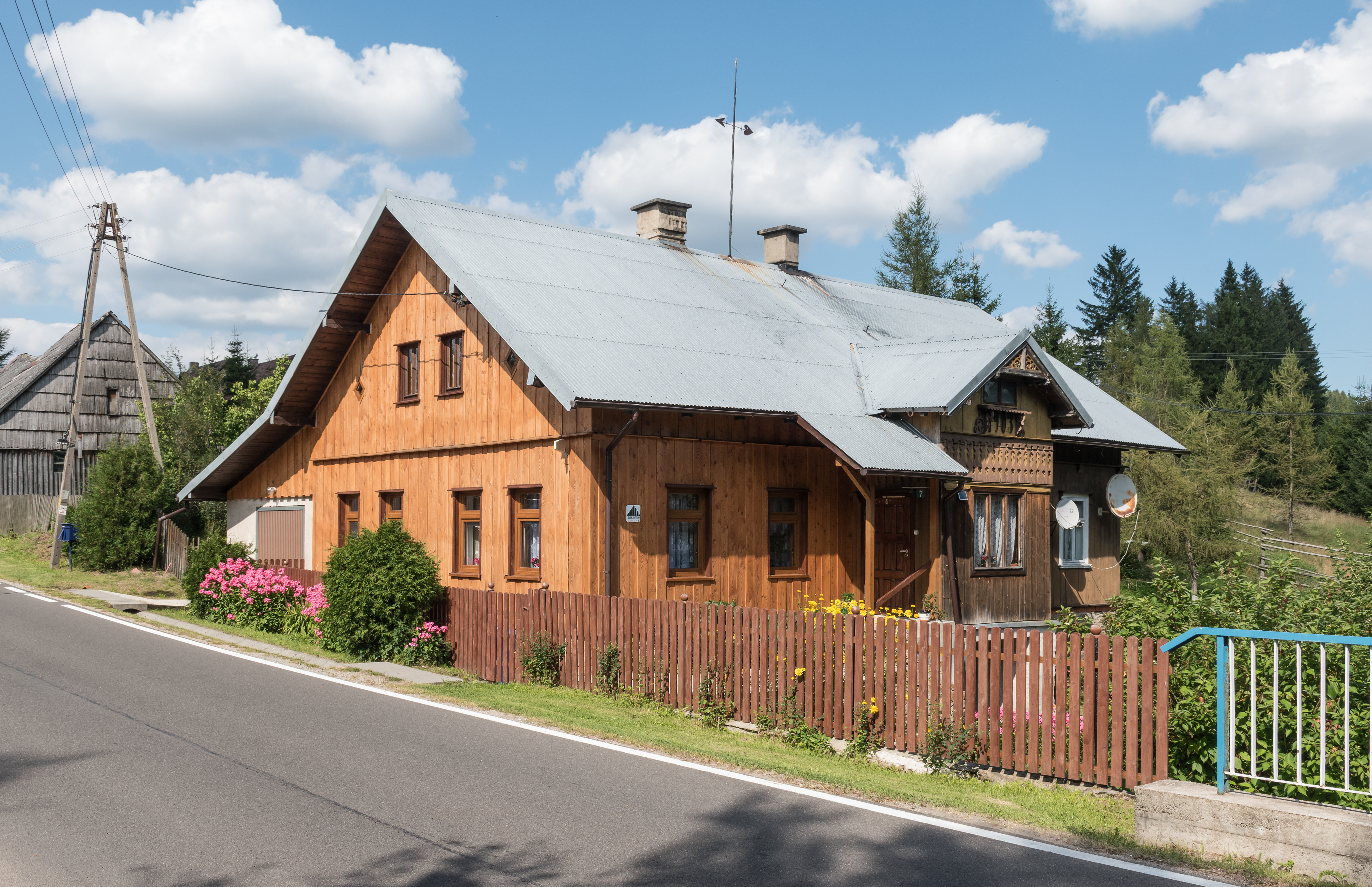 2017 Dom nr 7 w Mostowicach 1
