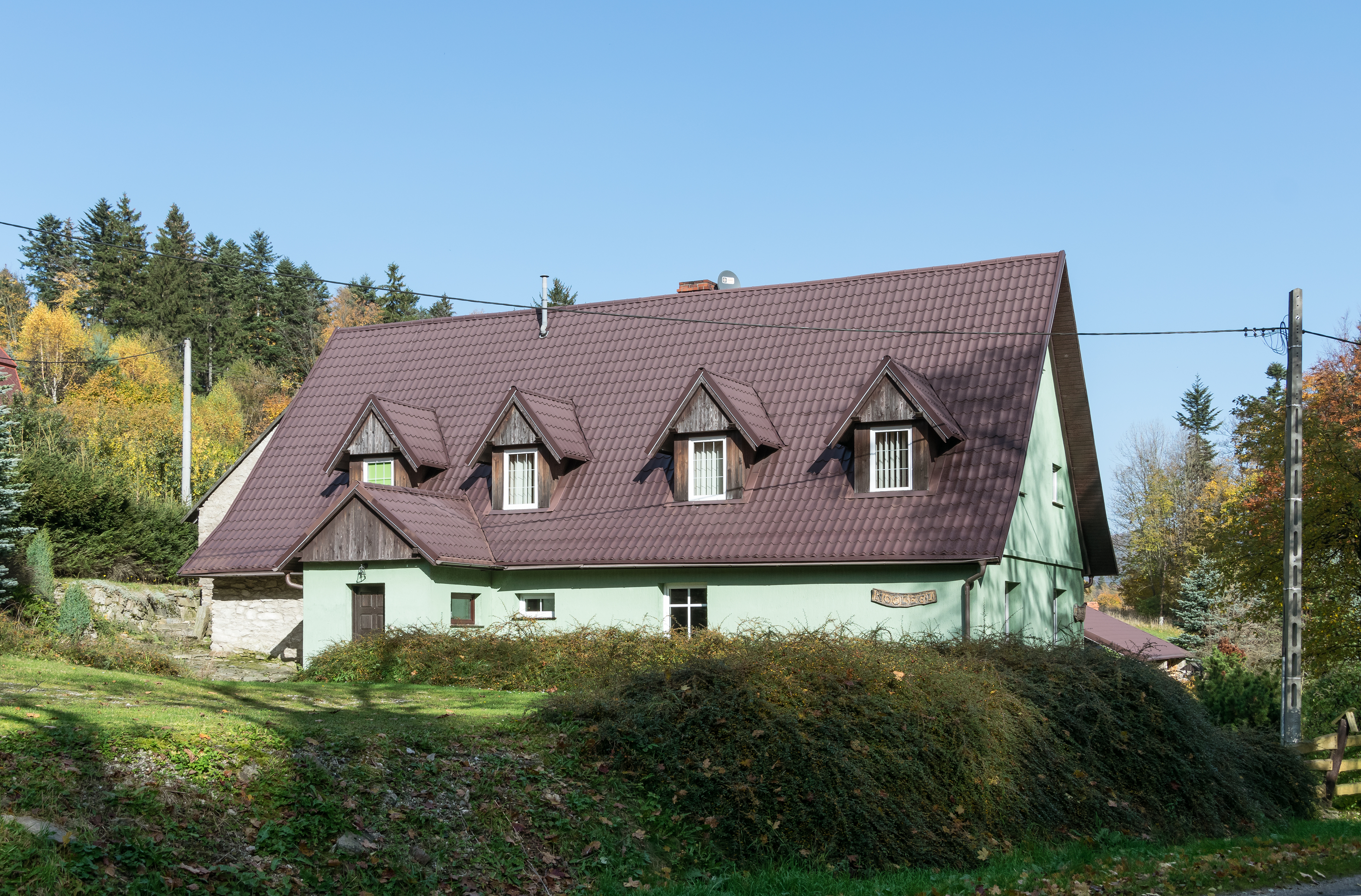 2017 Dom nr 9 w Kletnie
