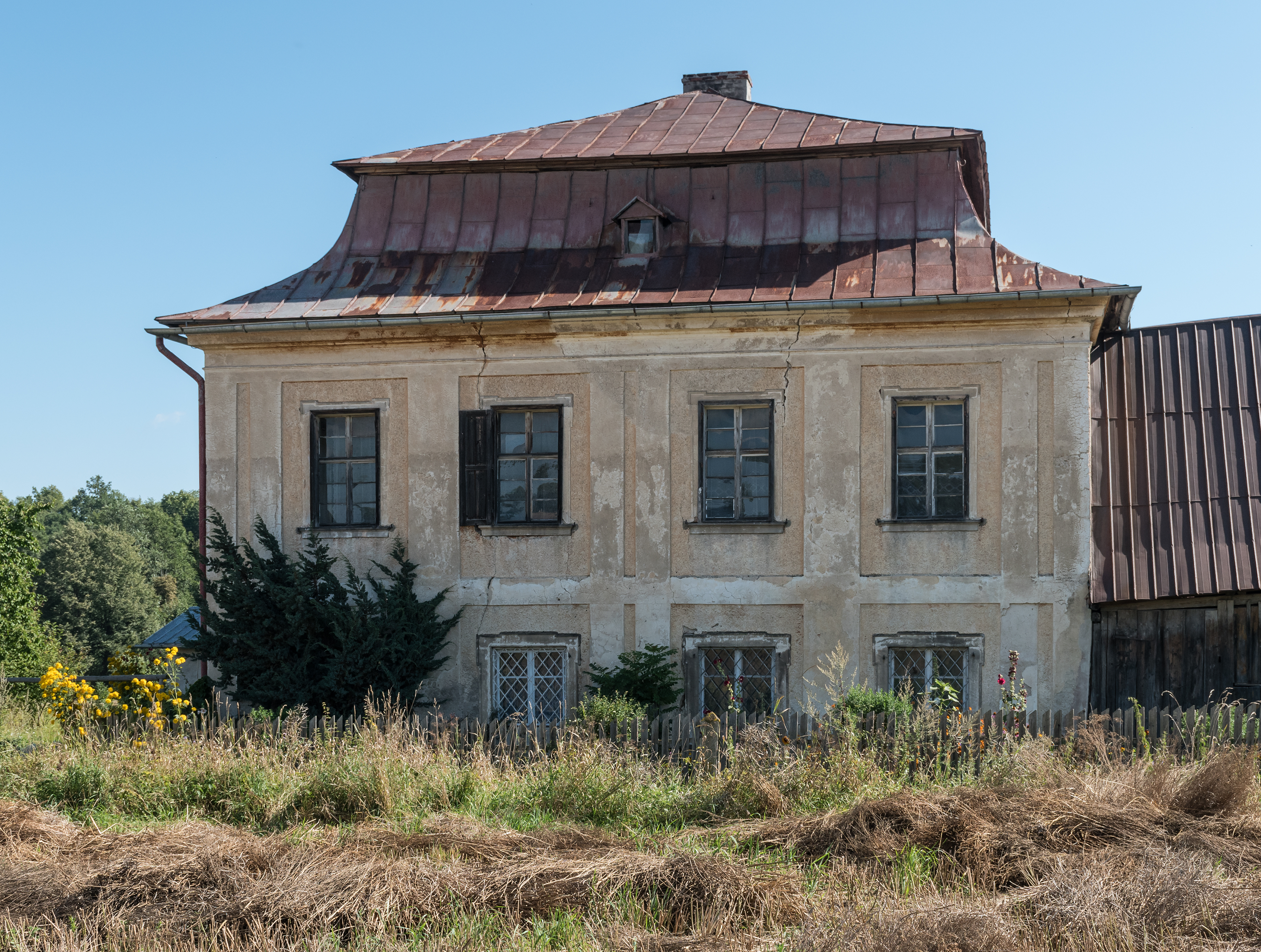 2017 Oficyna dworska w Pławnicy 3