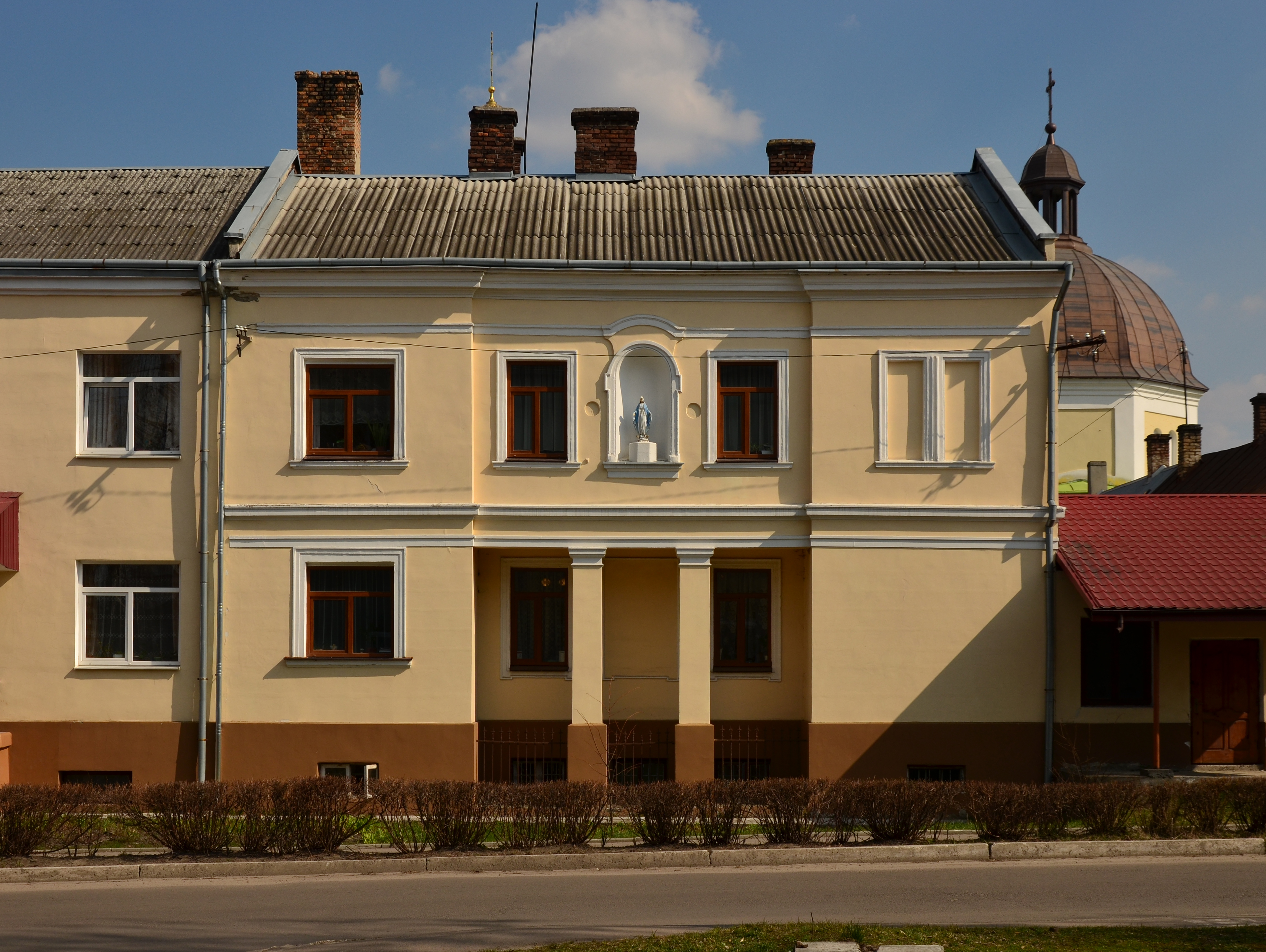 27 Lvivska Street, Zhovkva (01)