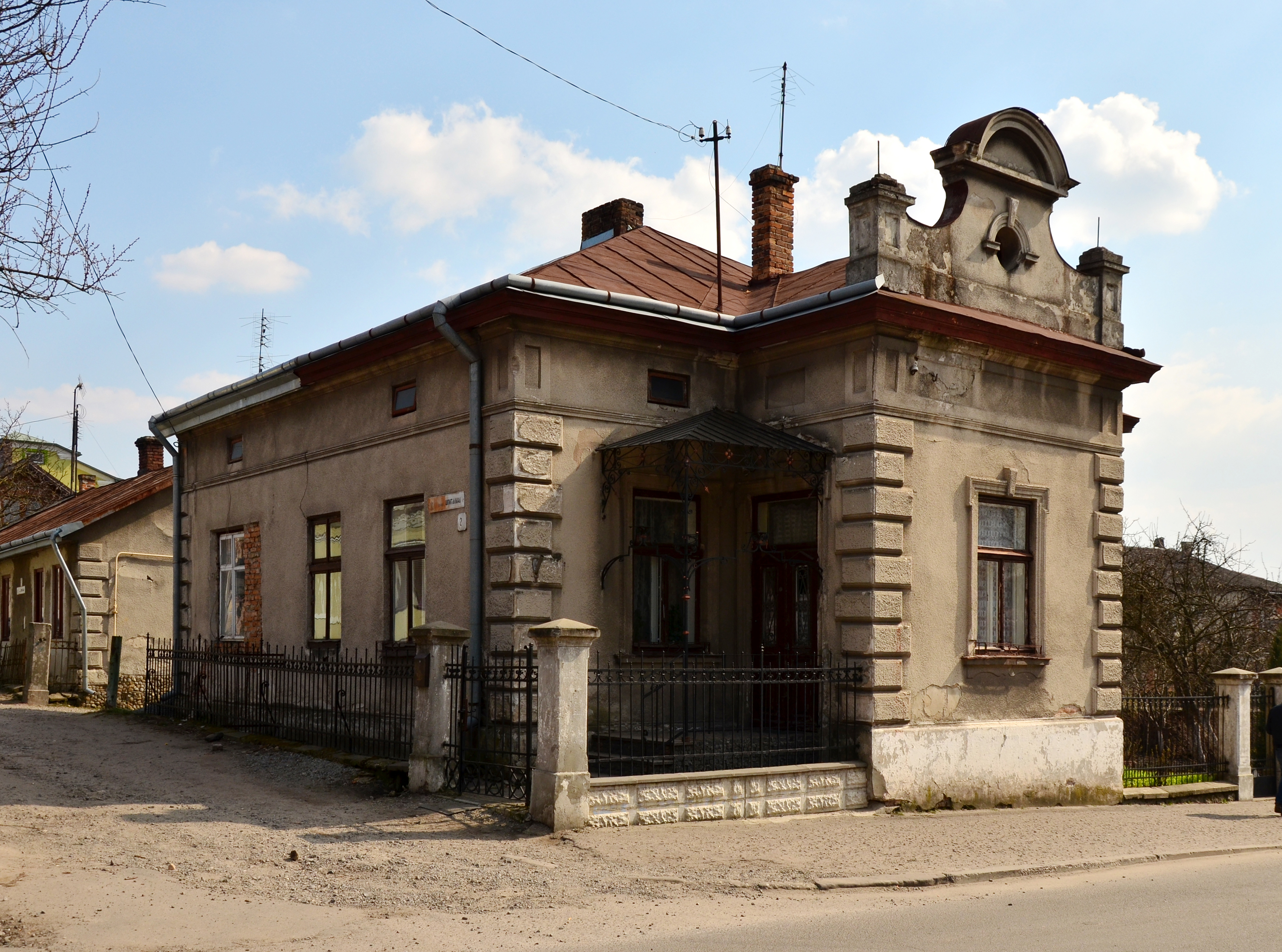 2 Shpytalna Street, Zhovkva (01)