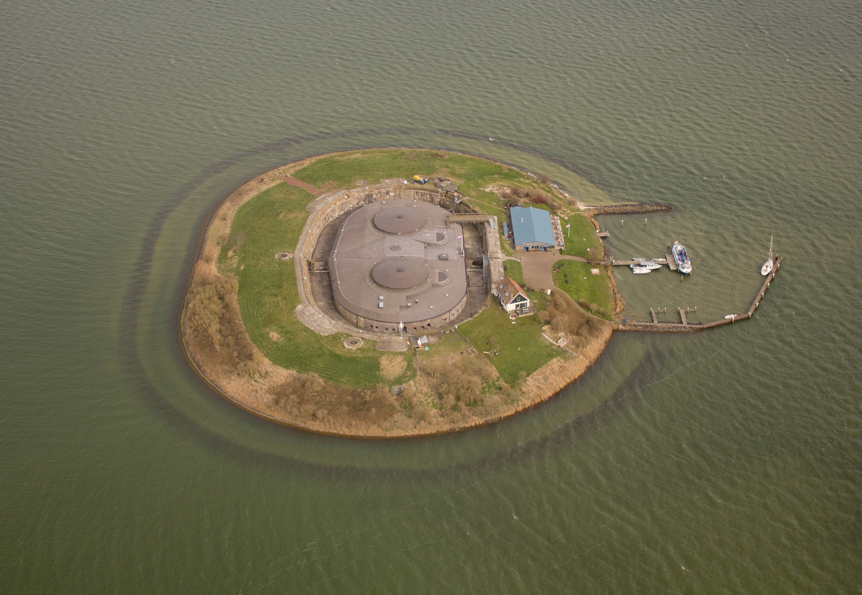 526452-Fort Pampus