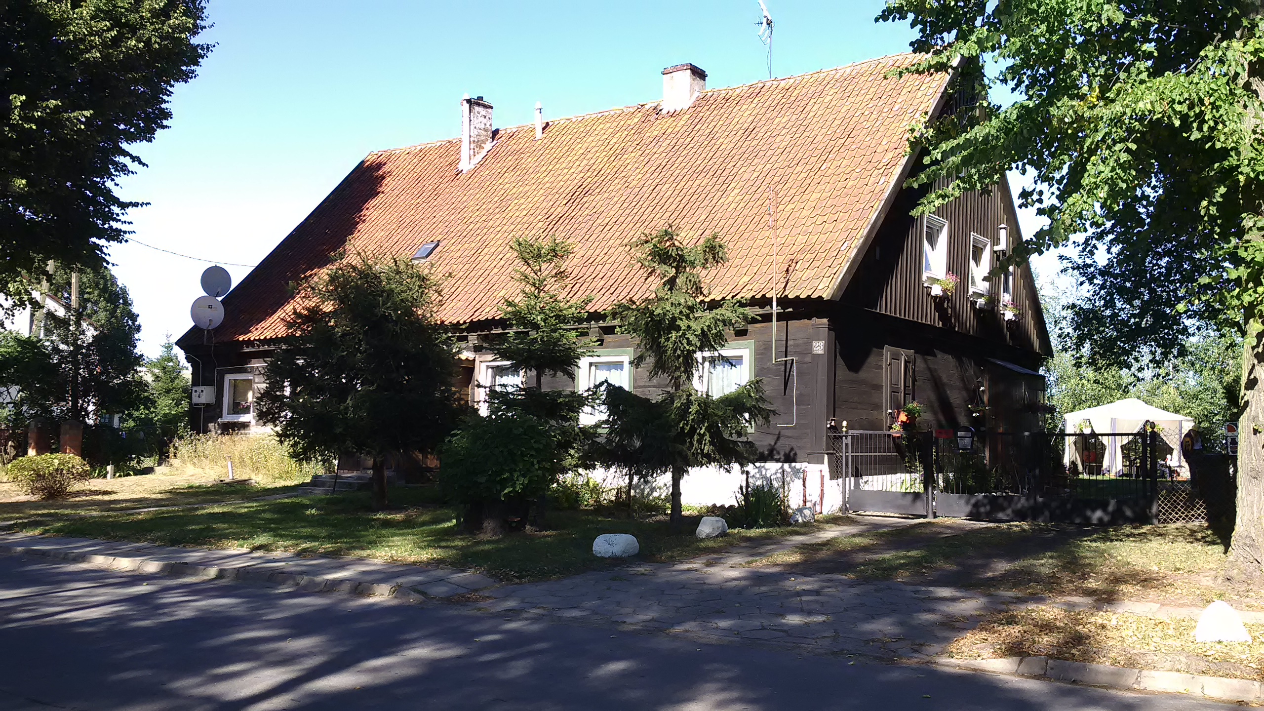 Świerki, zabudowania 01