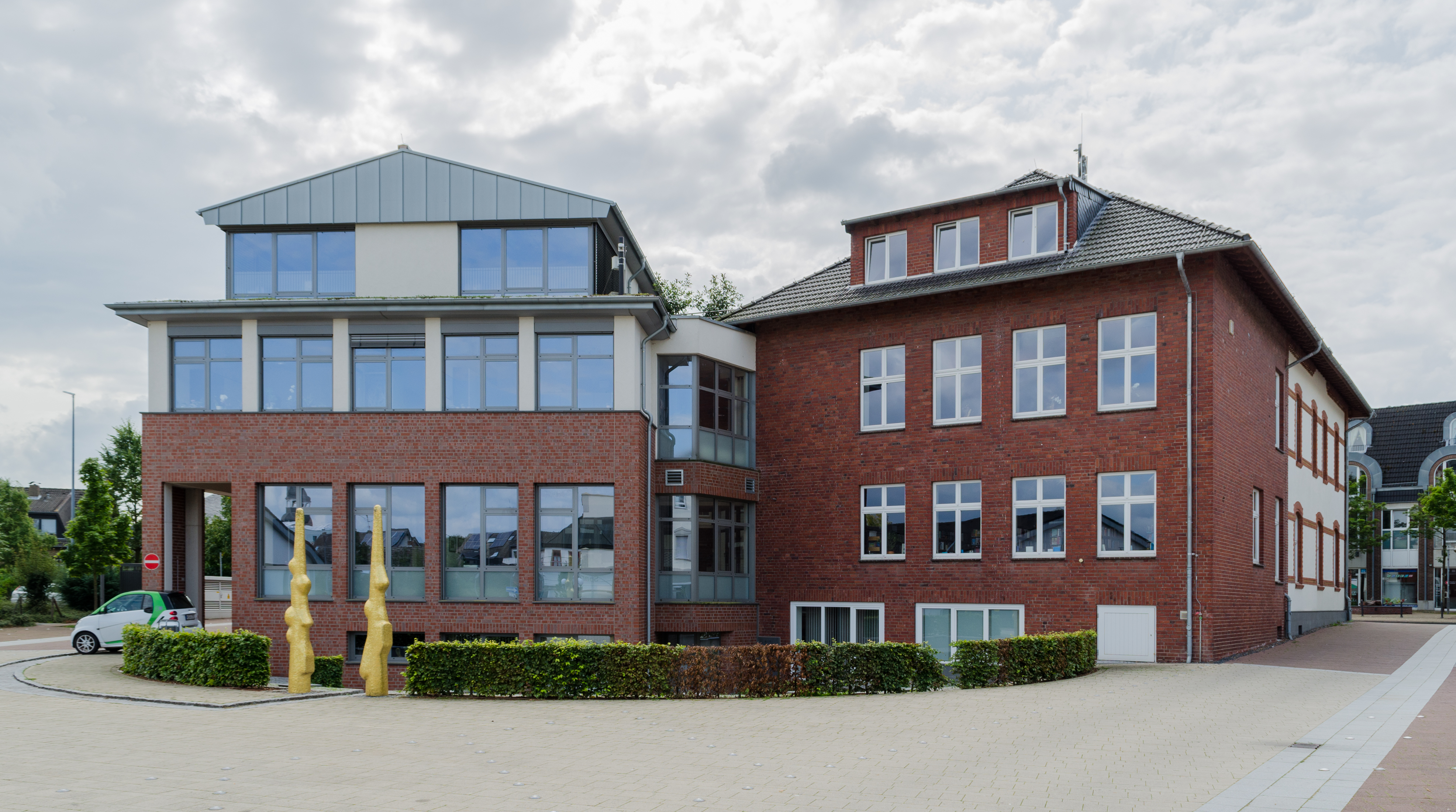 Alpen, Rathaus, 2017-08 CN-03