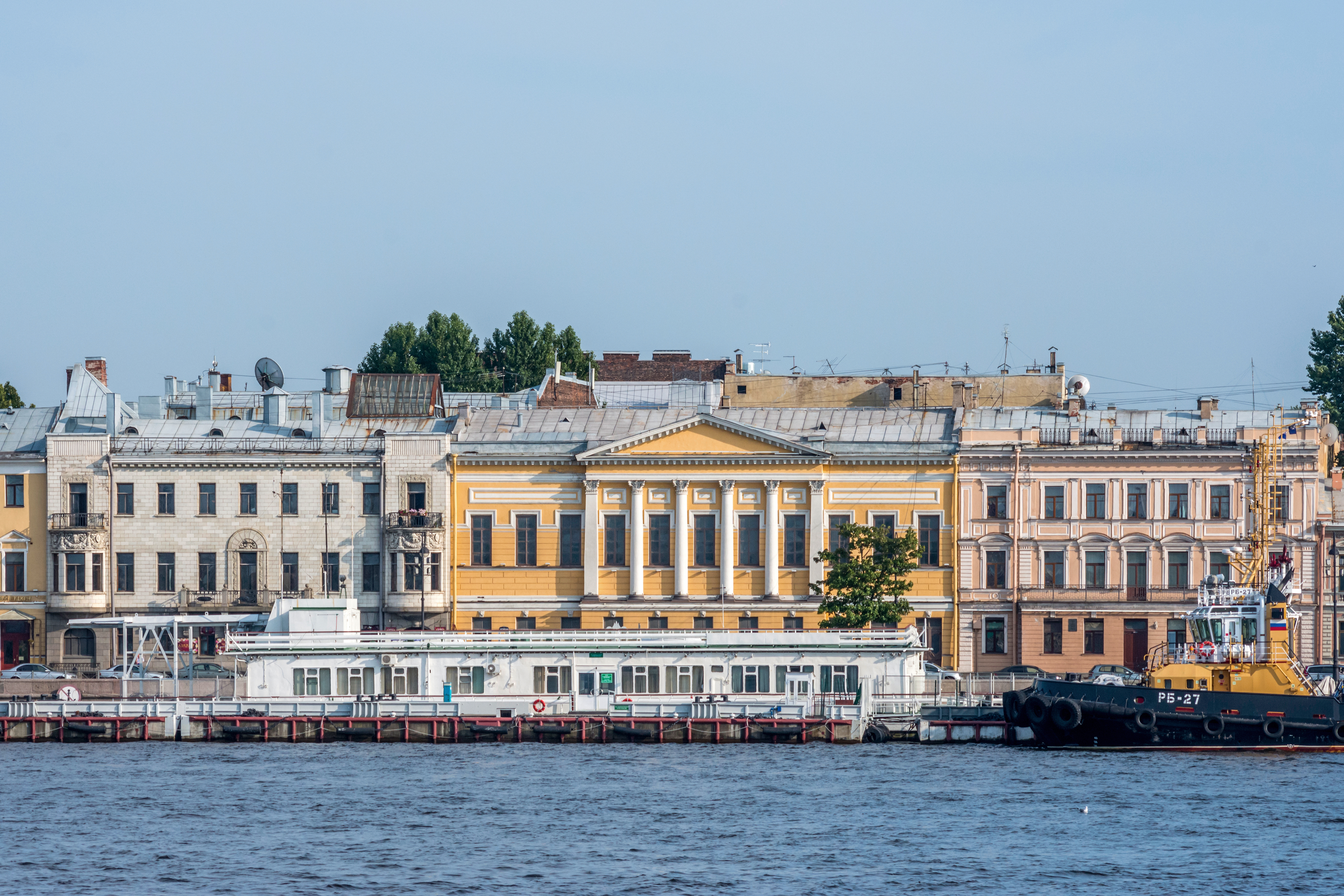 Angliyskaya Embankment SPB 54-58