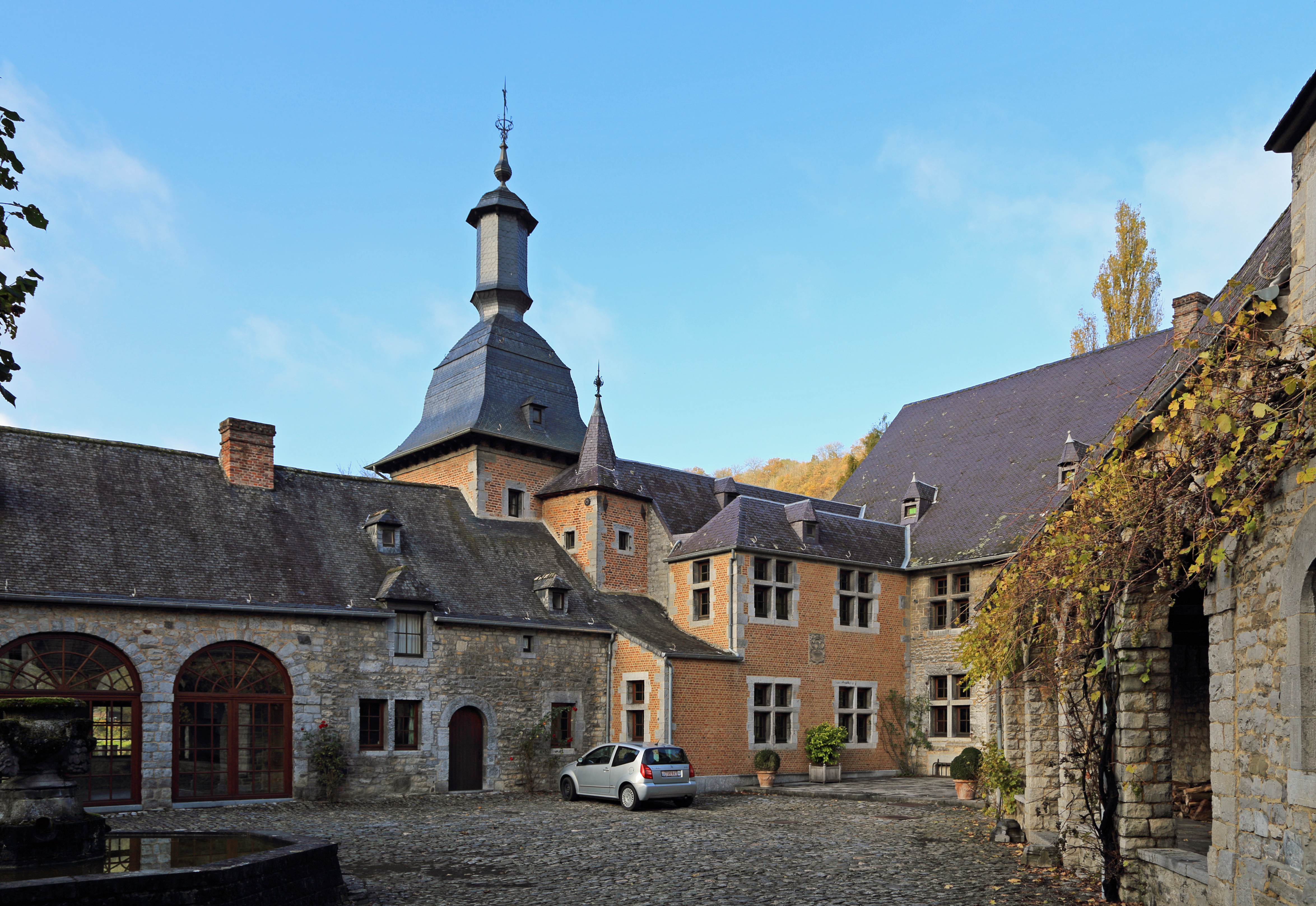 Anseremme Prieuré R01