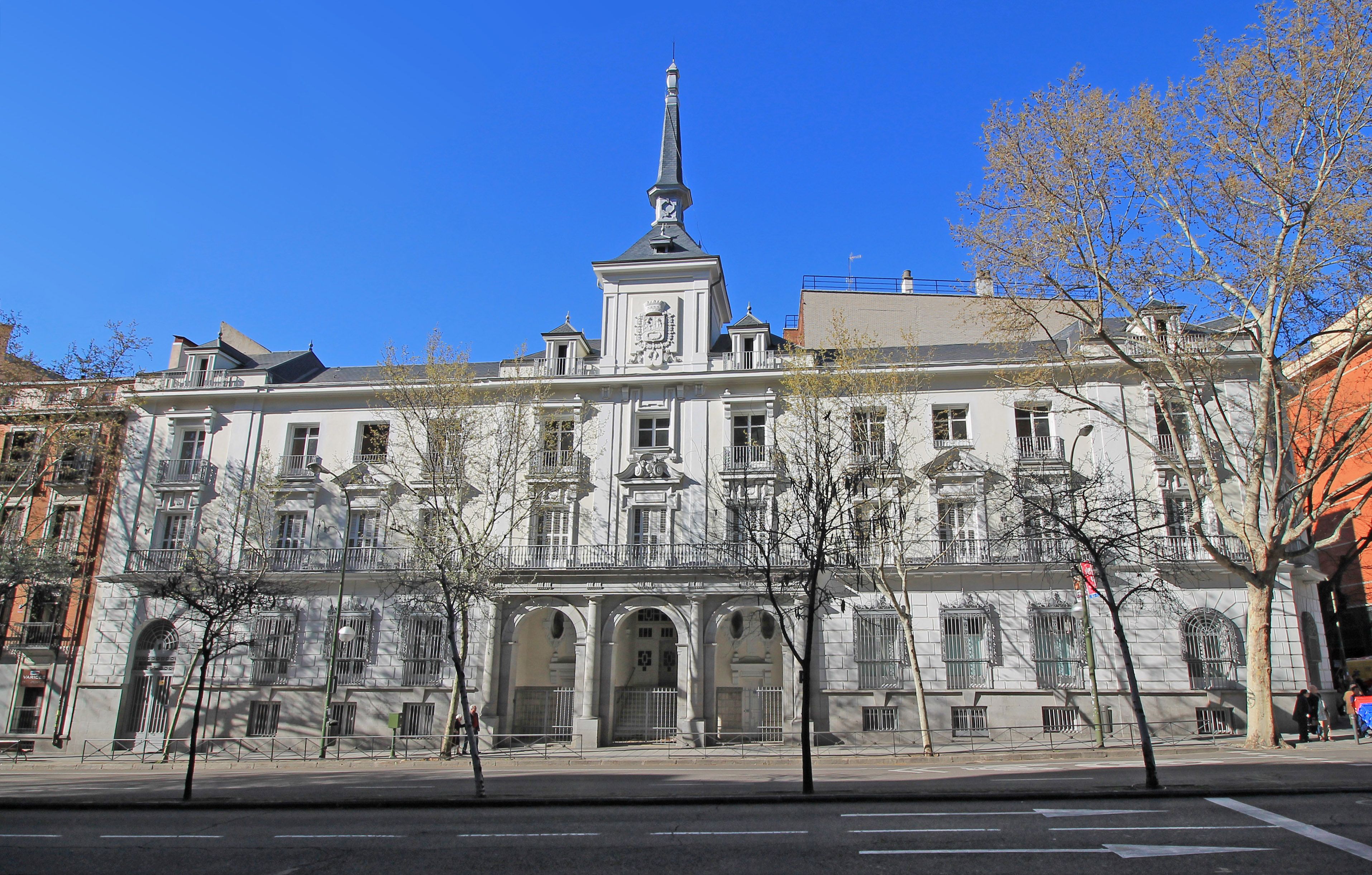 Antiguo Instituto Militar de Higiene (Madrid) 01