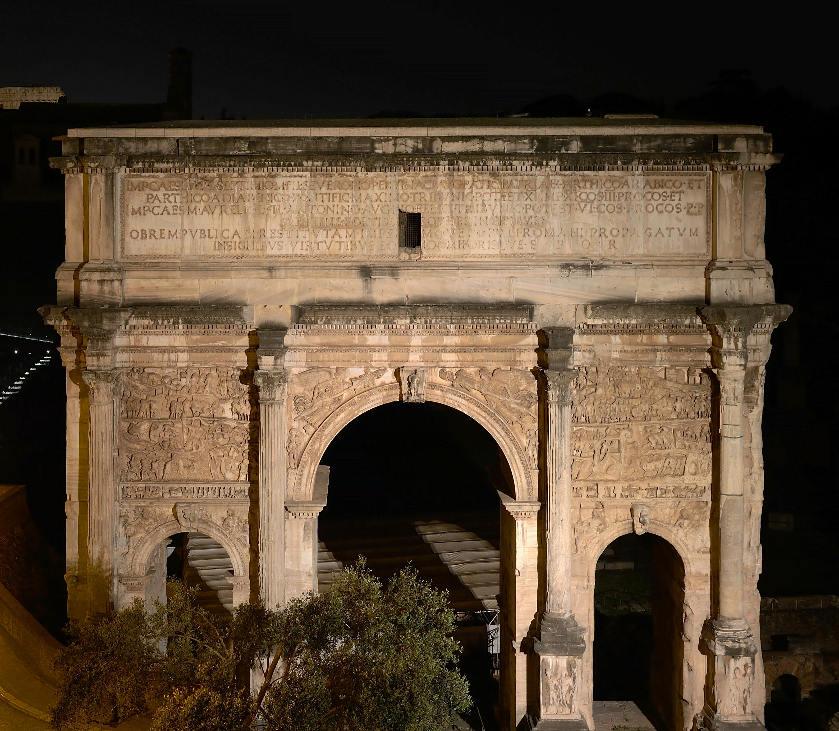 Arch of Septimius Severus at night