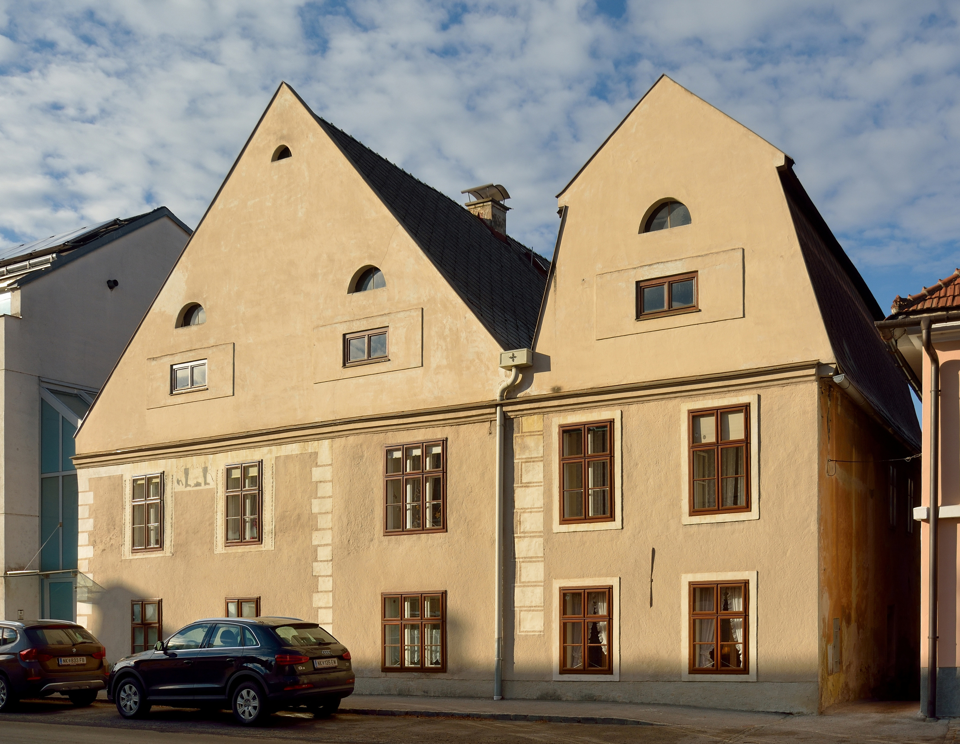 Aspang-Markt Kirchenplatz 3-DSC 5965w