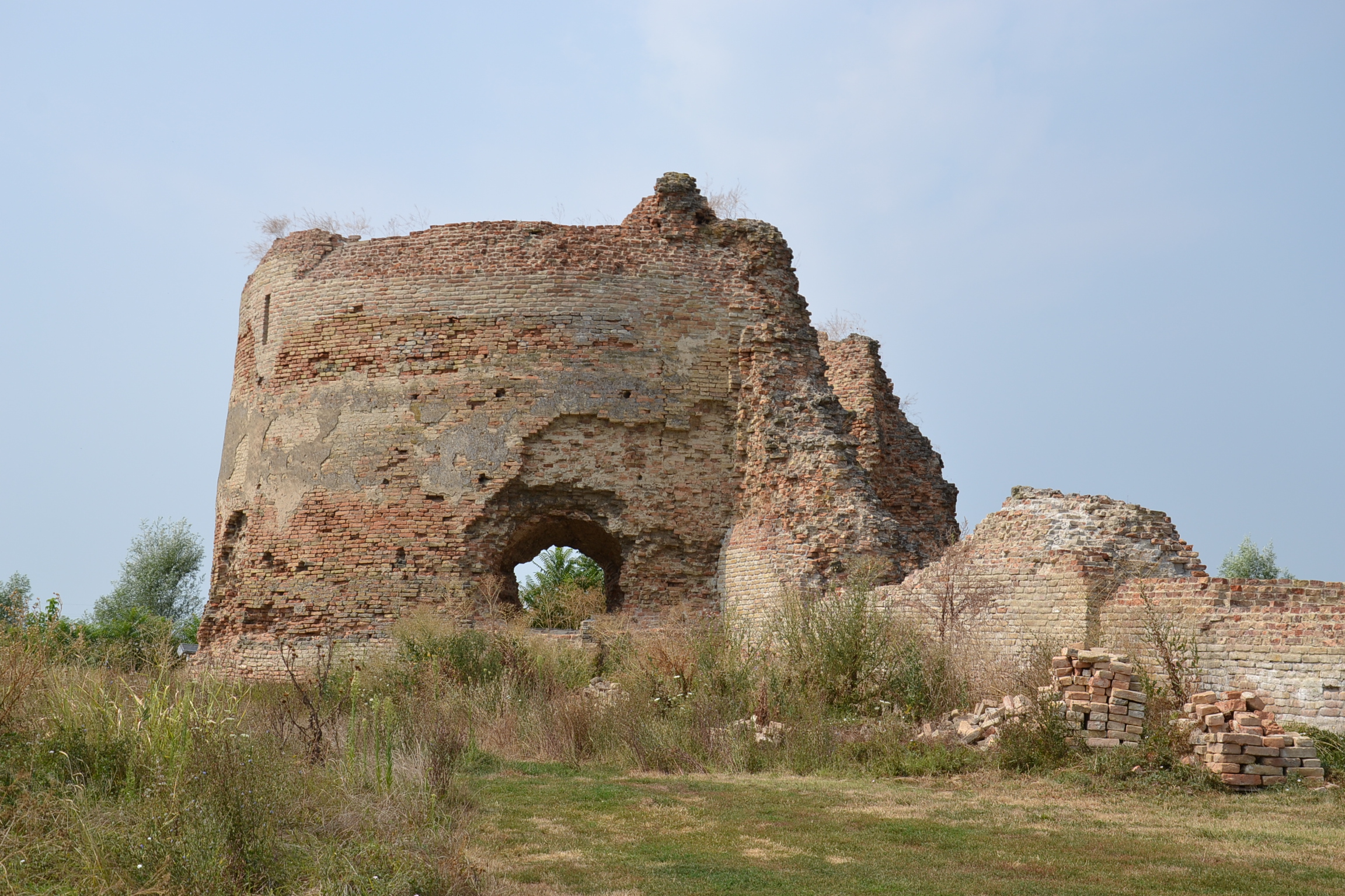 Bač fortress (Bačka tvrđava) 3
