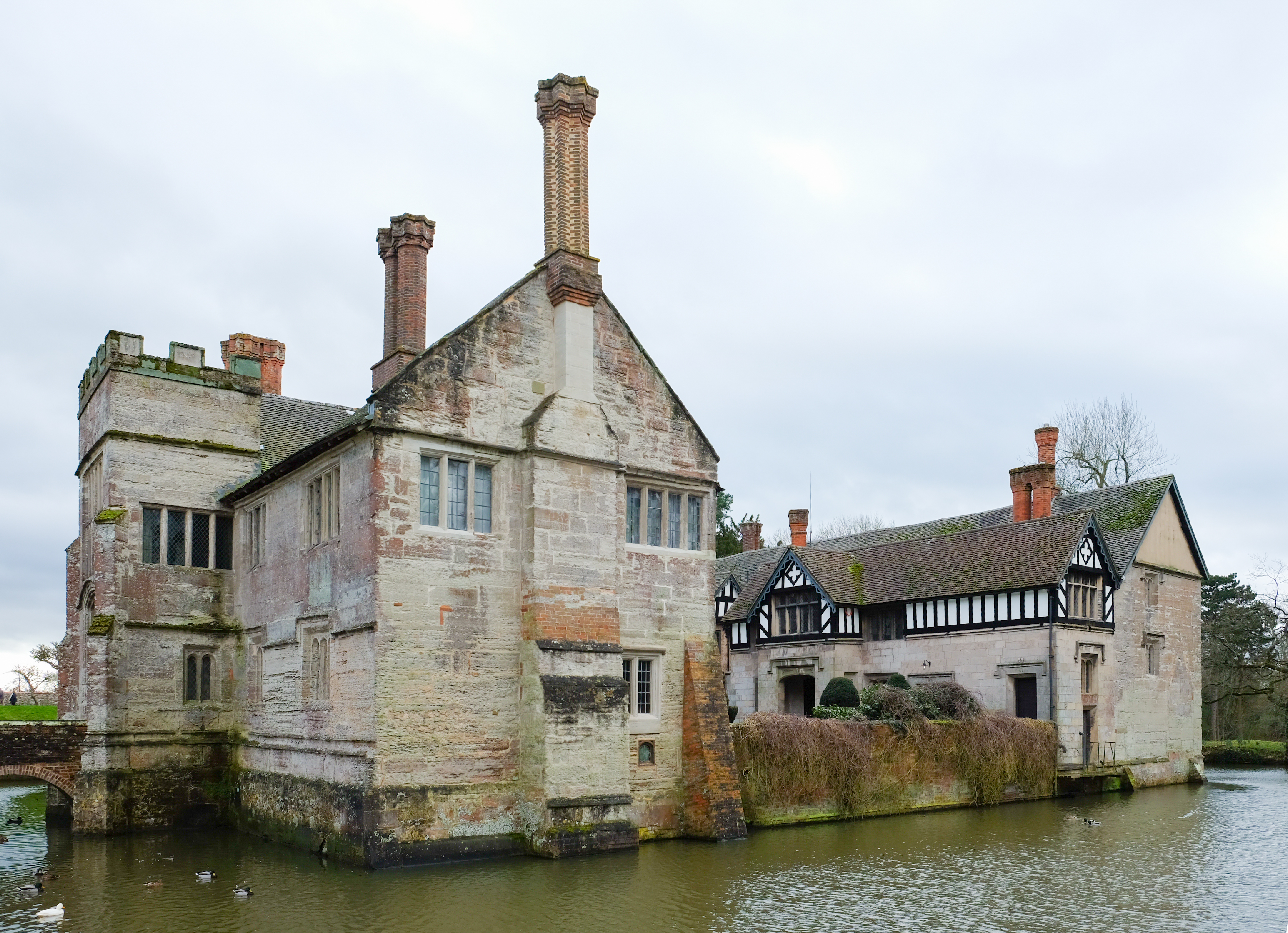 Baddesley Clinton house north-west 2016