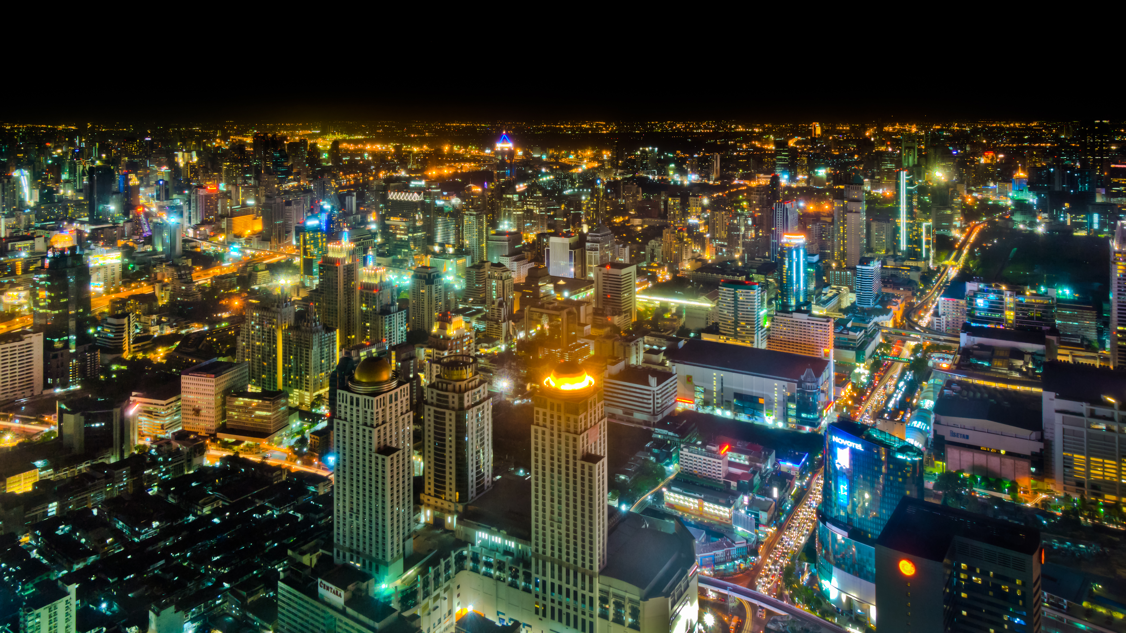 Bangkok at night 01 (MK)