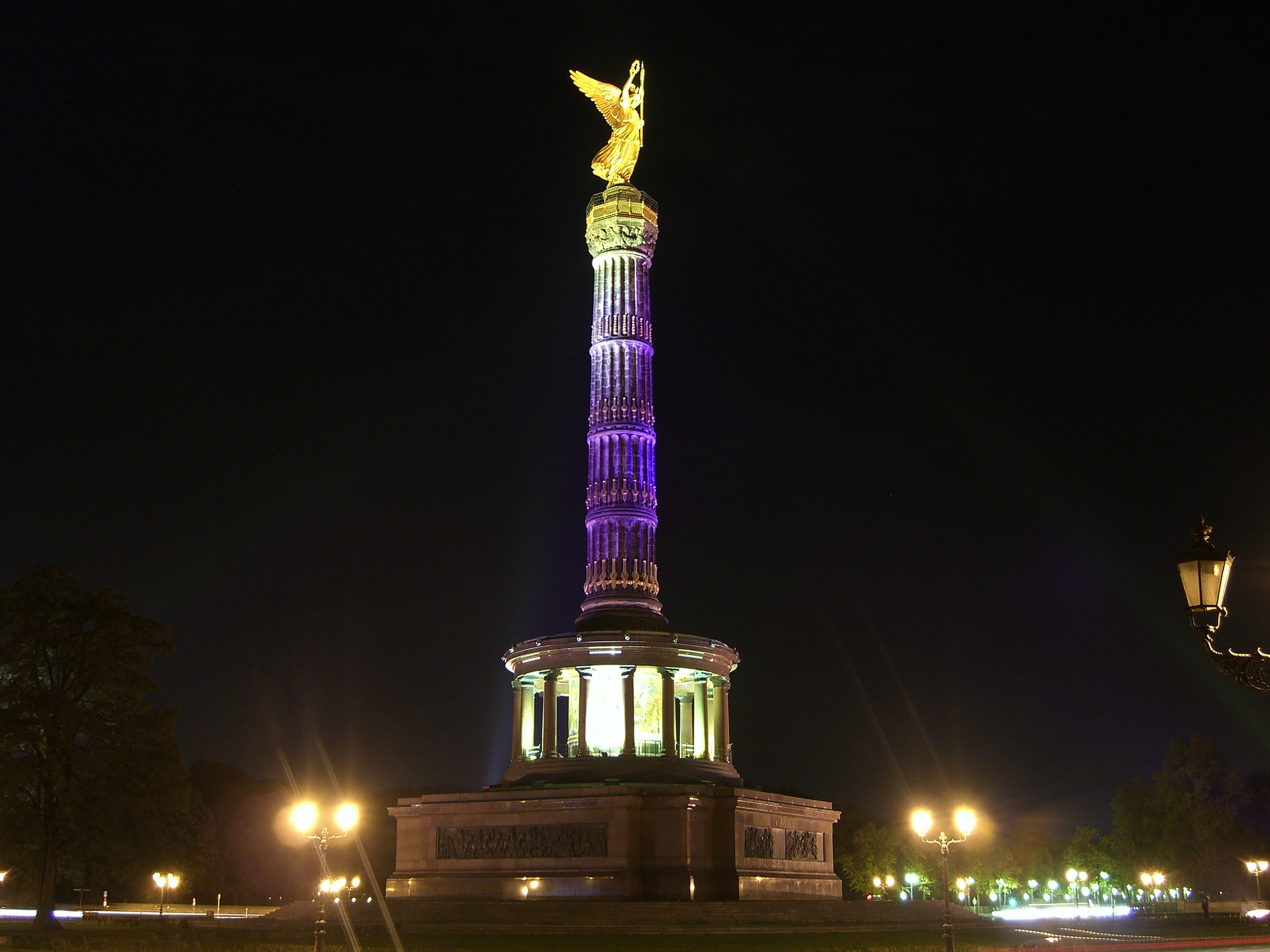 Berlin Siegessaeule Festival Lights