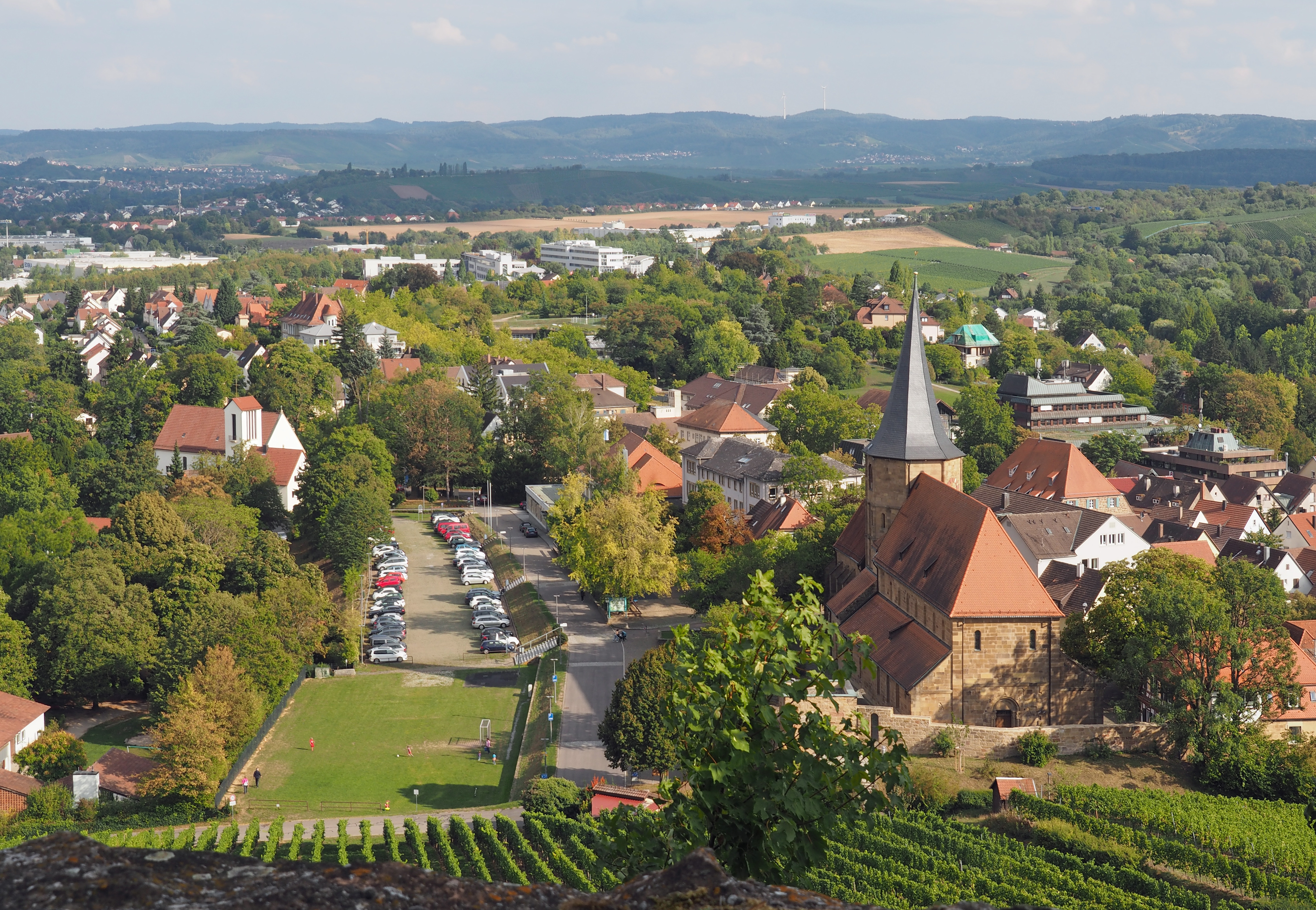 Blick von der Burgruine Weibertreu