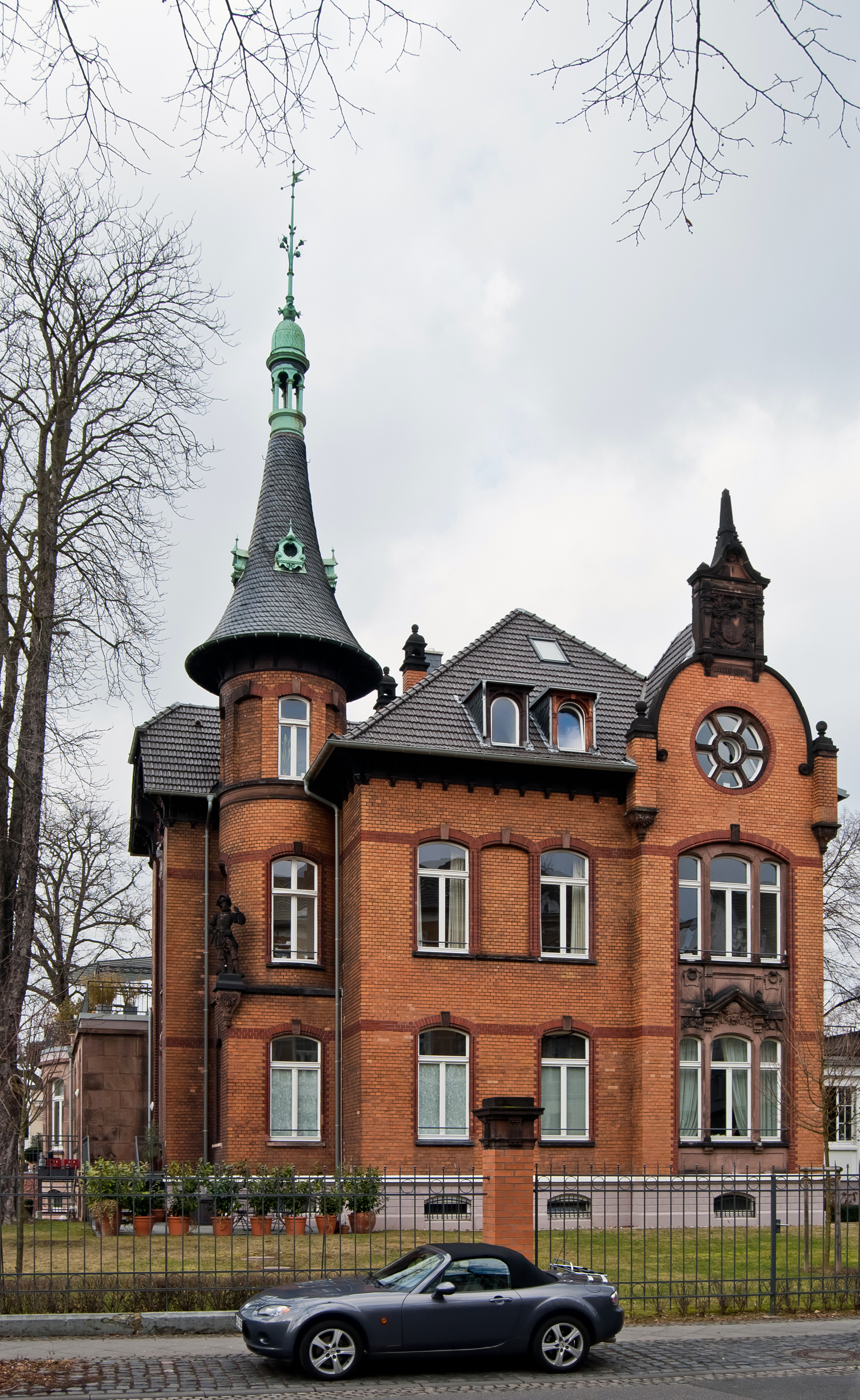 Bonn, Bad Godesberg, Villenviertel, 2012-02 CN-02