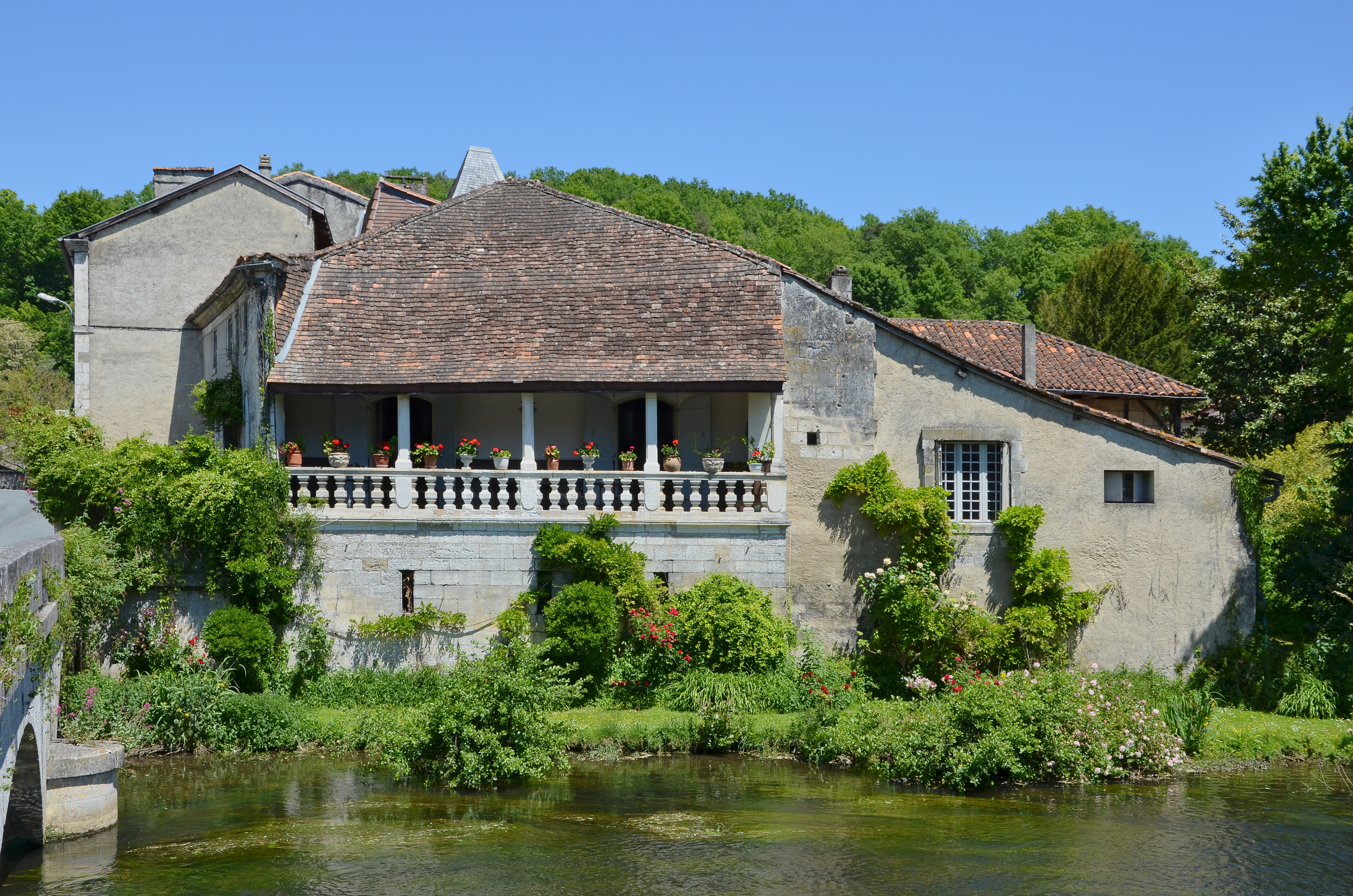 Brantôme 24 Maison à galerie XVIIIe 2014