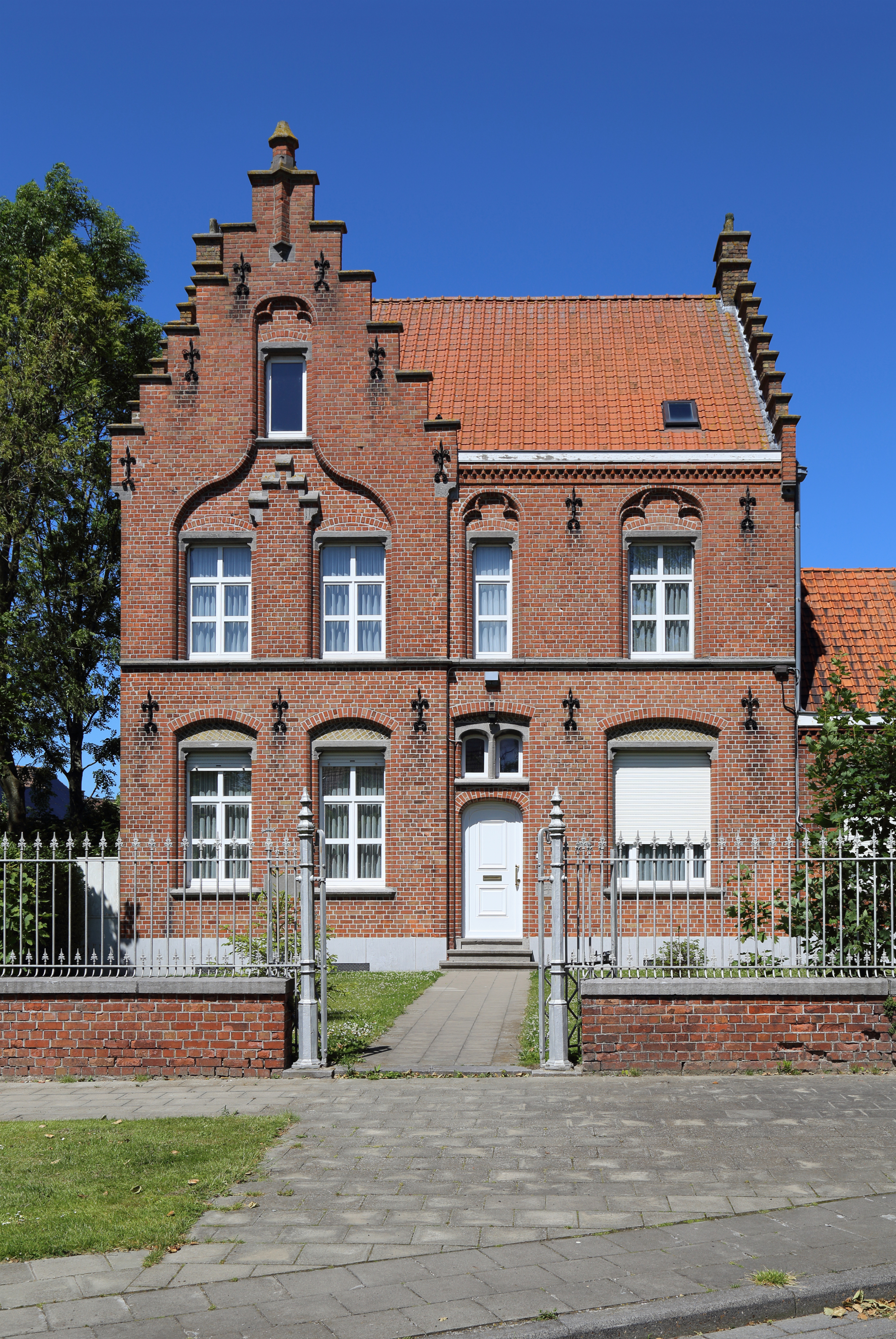 Bredene Kerkstraat Pastorie R02