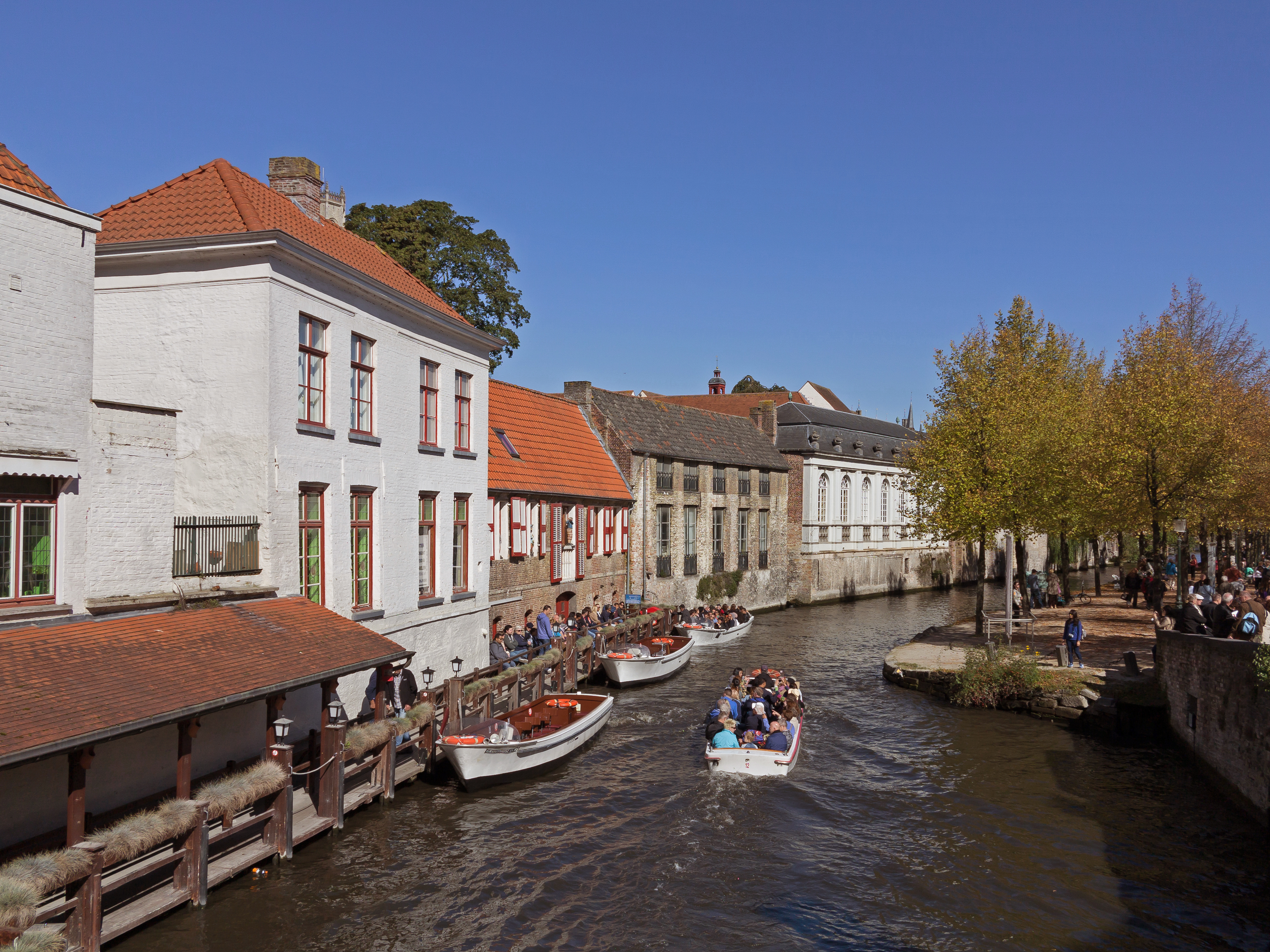Brugge, onbekend deel van een gracht foto7 2015-09-27 13.05