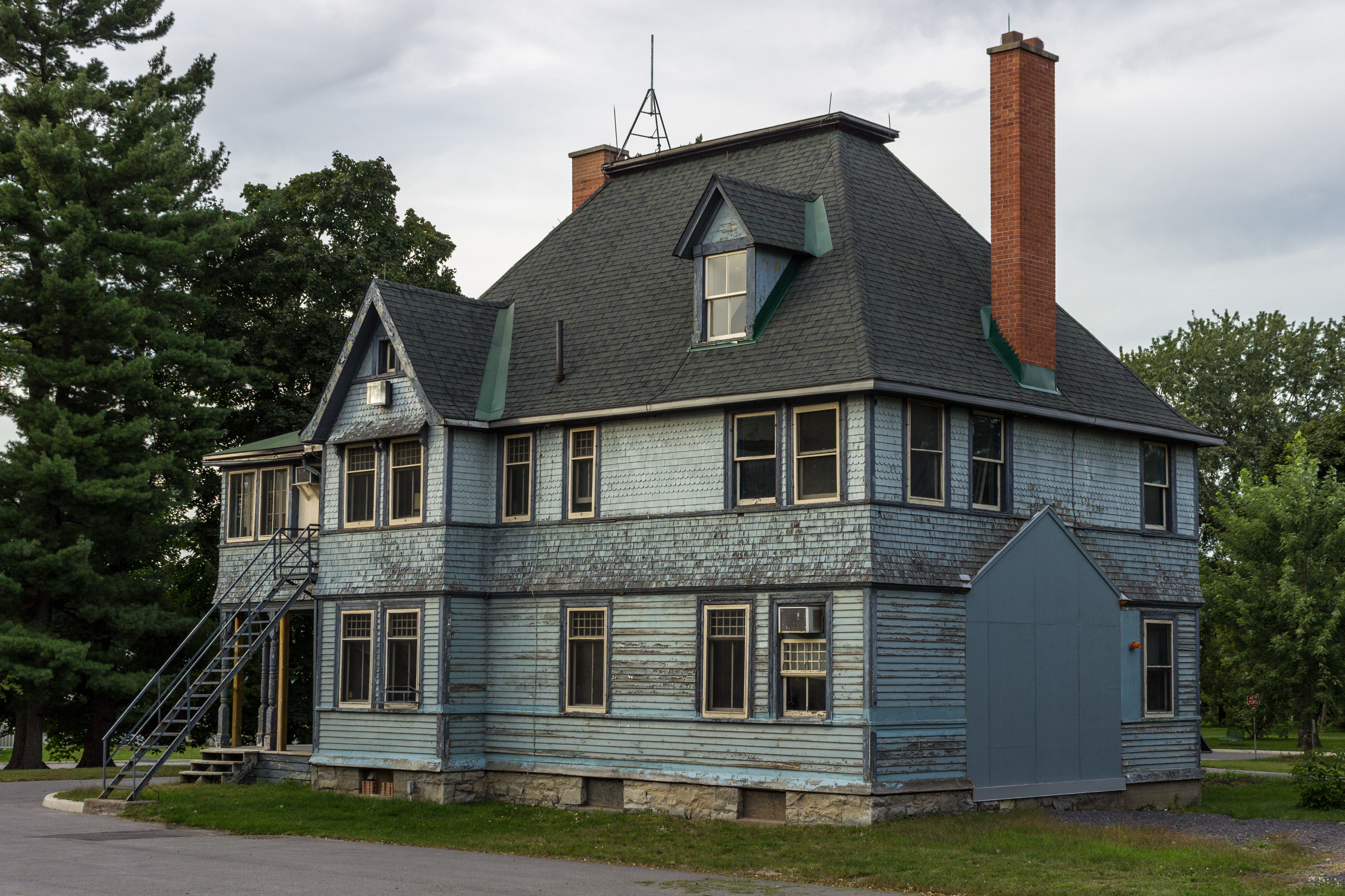 Building 54 CEF Ottawa