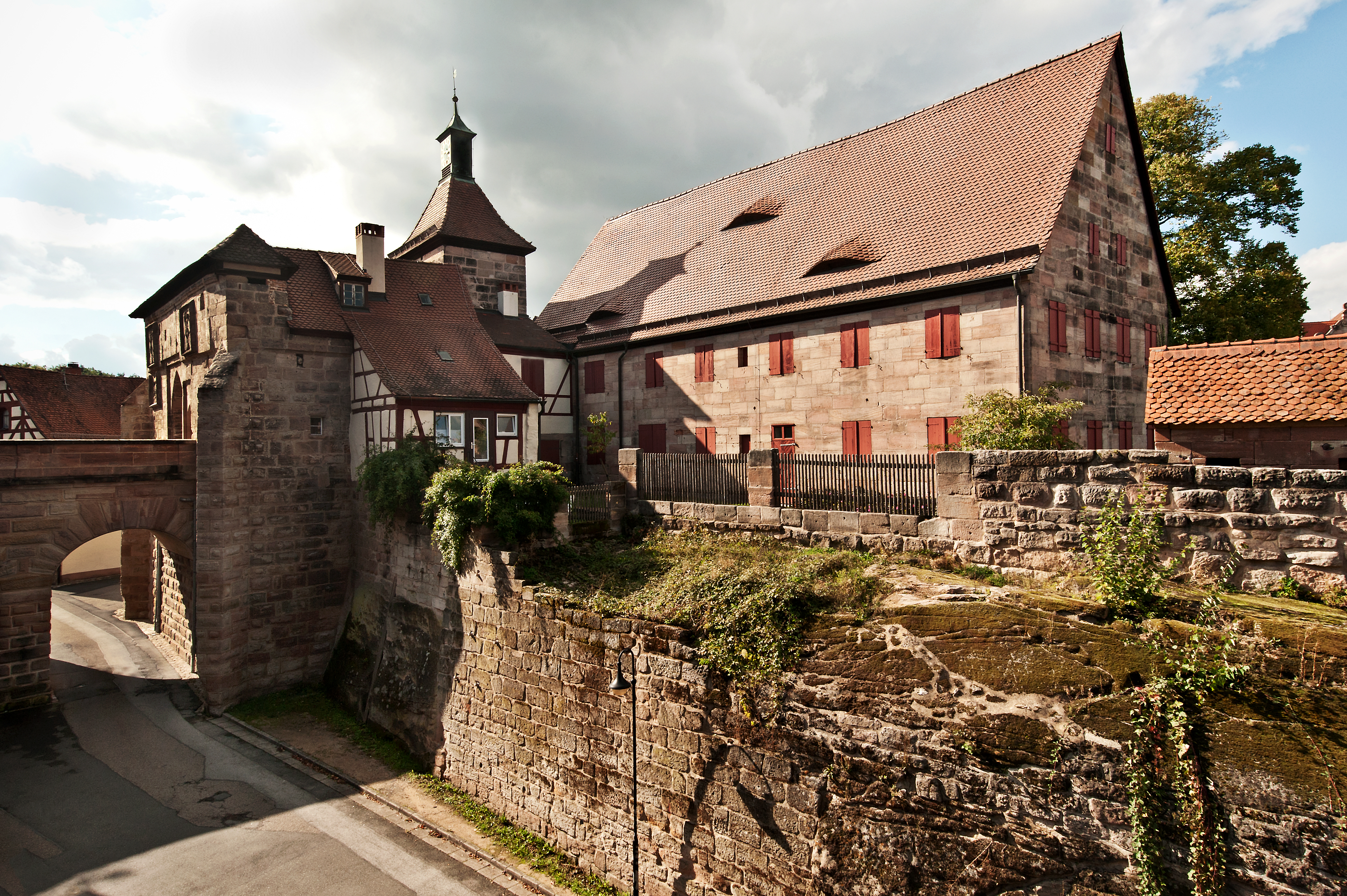 Burg Cadolzburg, Befestigung der Vorburg 01
